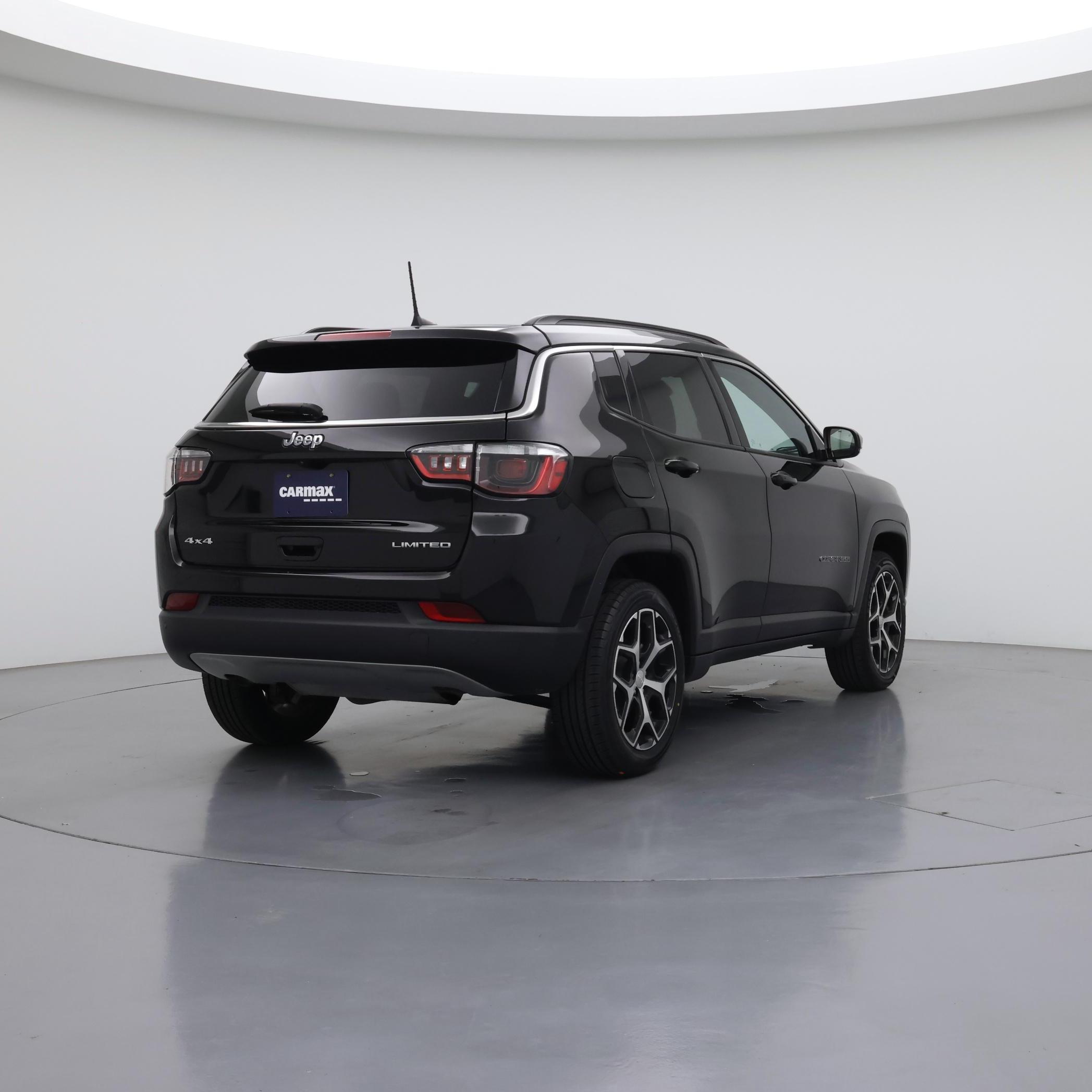 Thumbnail: 2024 Jeep Compass - 8
