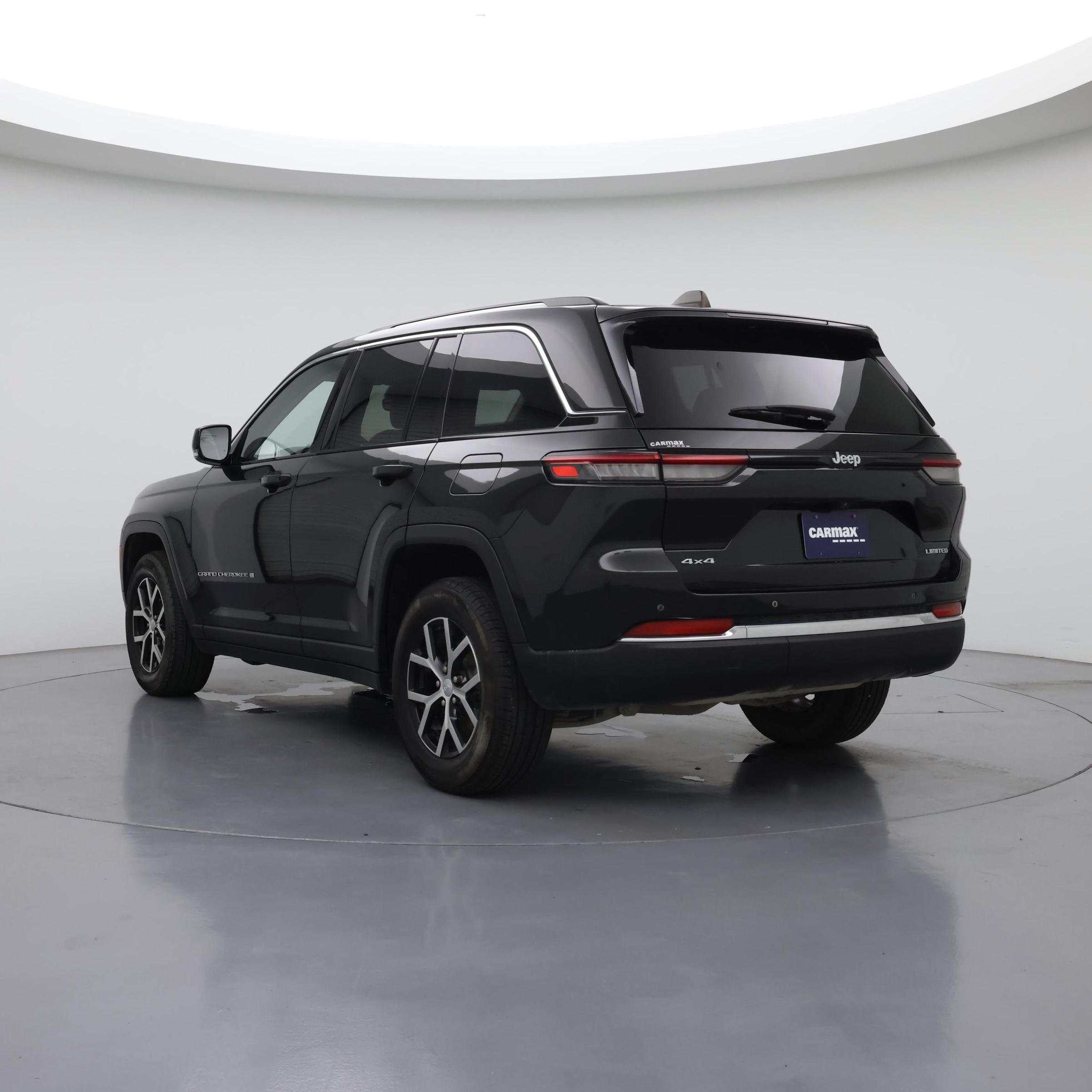 Thumbnail: 2023 Jeep Grand Cherokee - 2