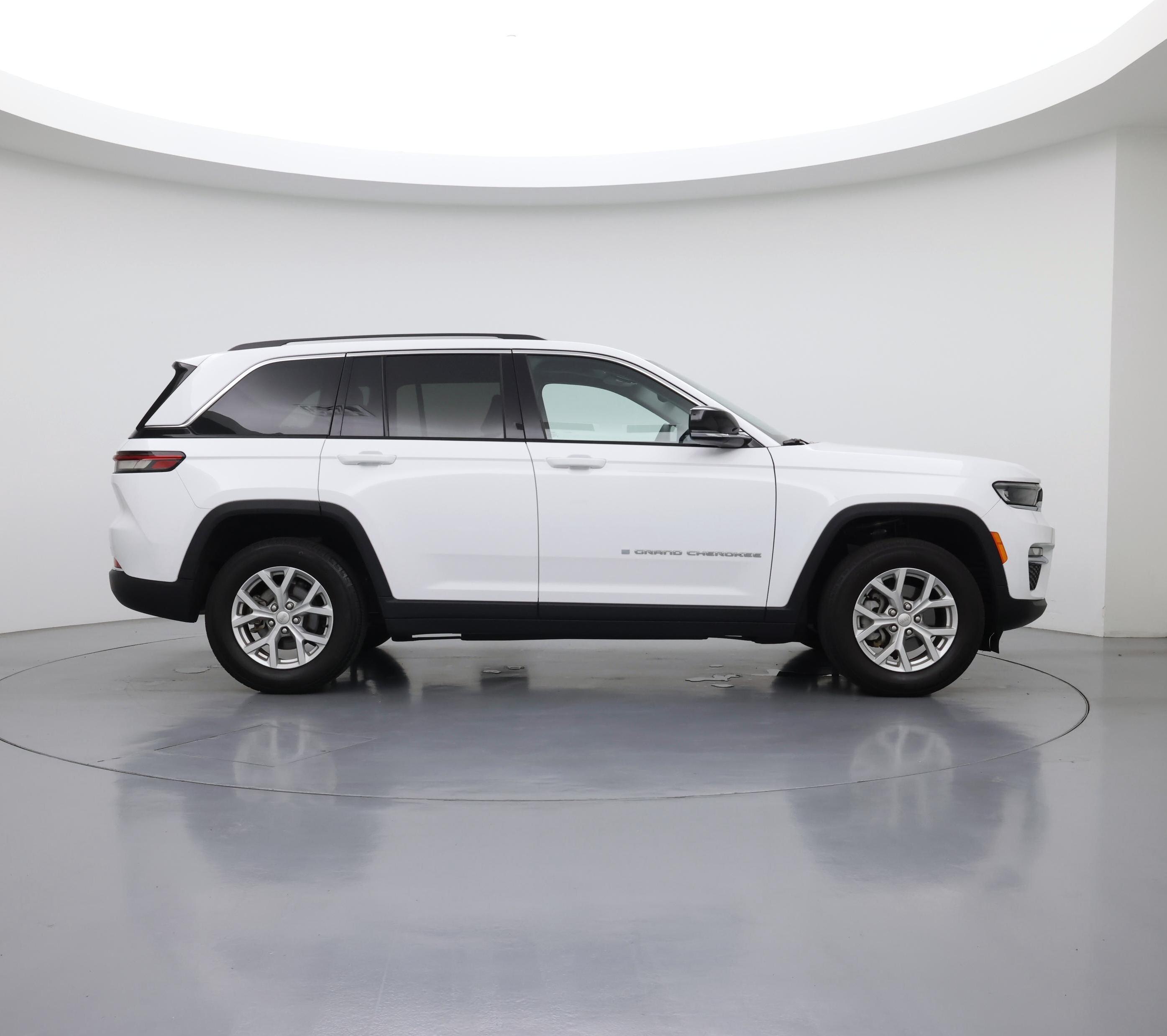 Thumbnail: 2024 Jeep Grand Cherokee - 7