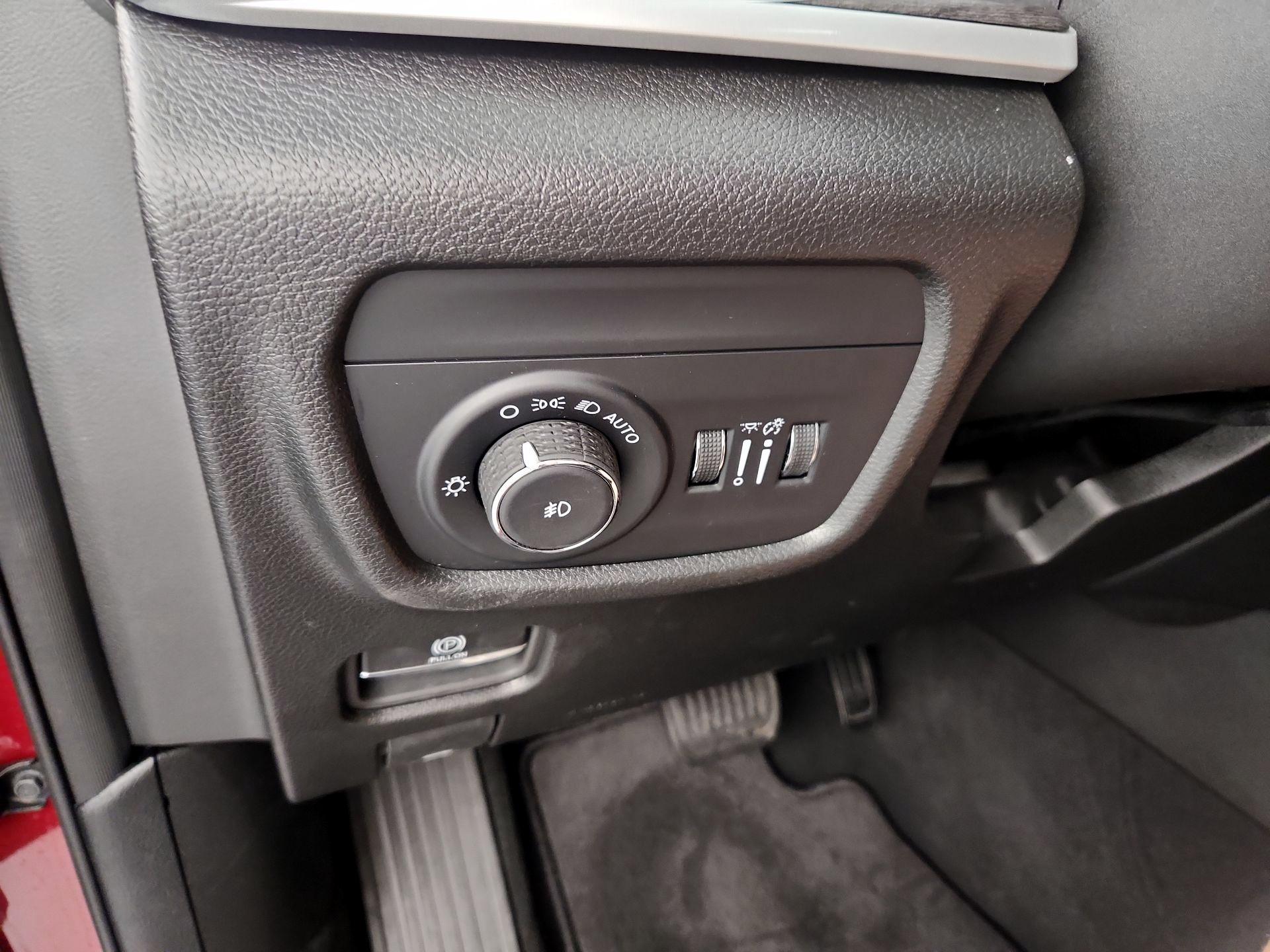 Thumbnail: 2024 Jeep Grand Cherokee - 13