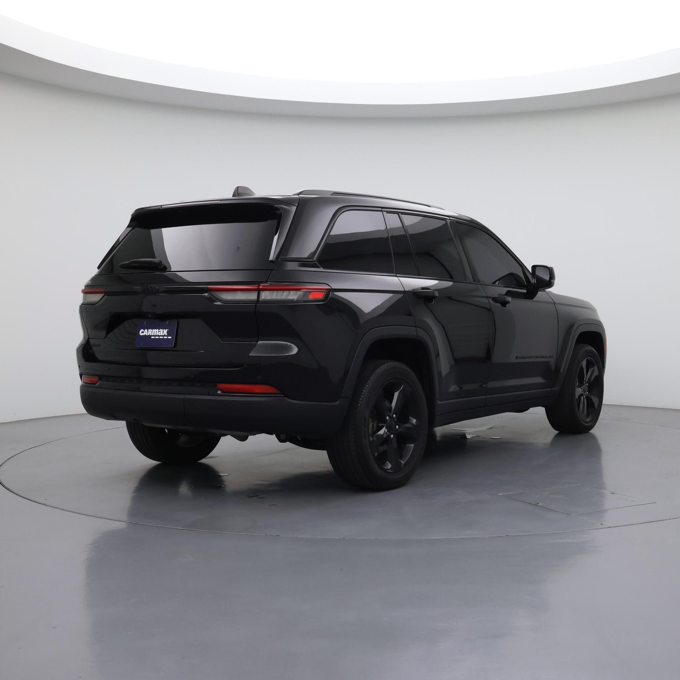 Thumbnail: 2023 Jeep Grand Cherokee - 8