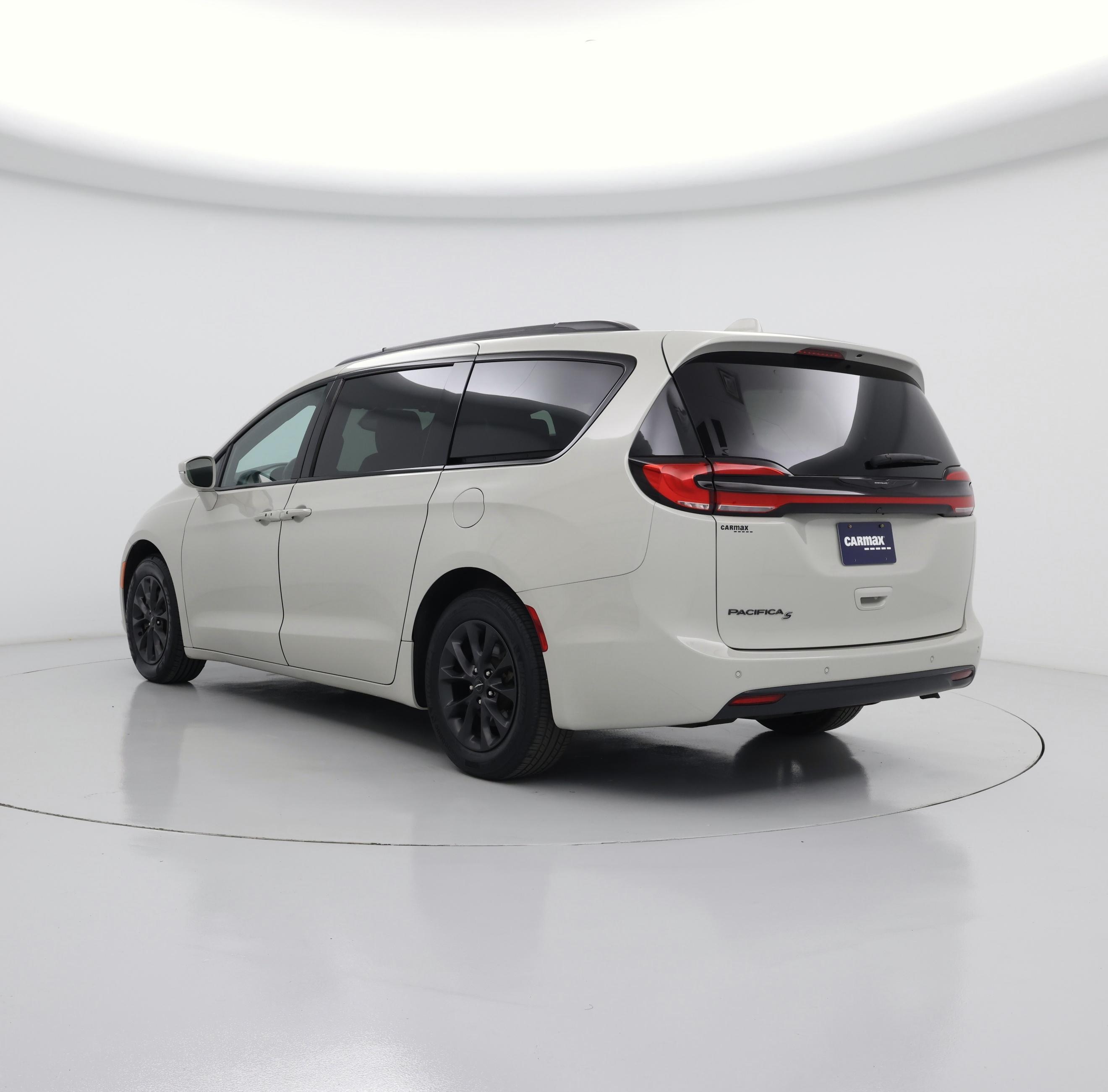 Thumbnail: 2021 Chrysler Pacifica - 2