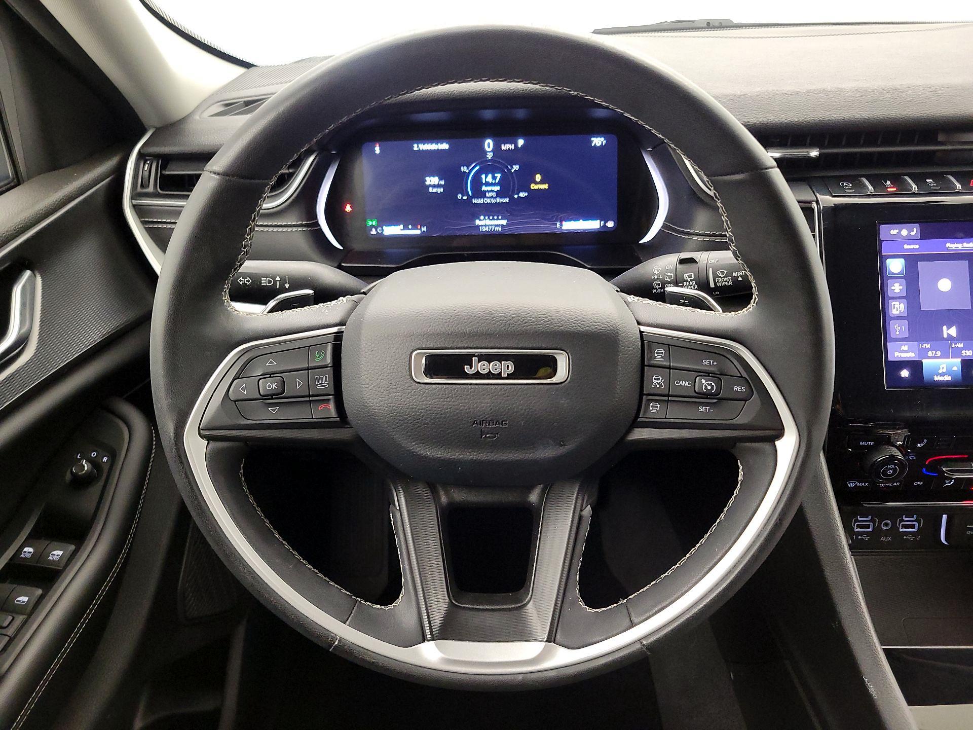 Thumbnail: 2023 Jeep Grand Cherokee - 10