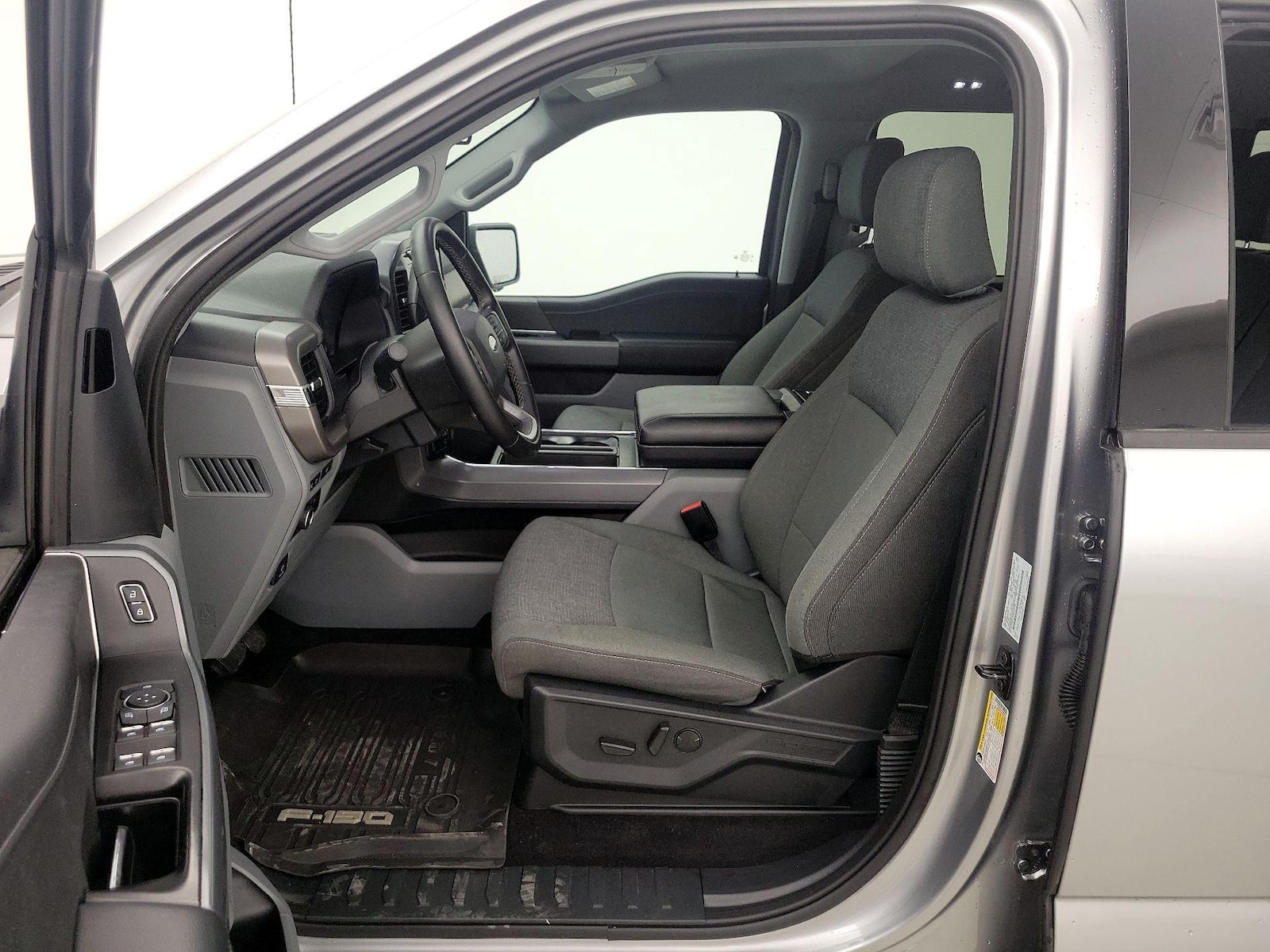 2024 Ford F-150 XLT - Photo 12