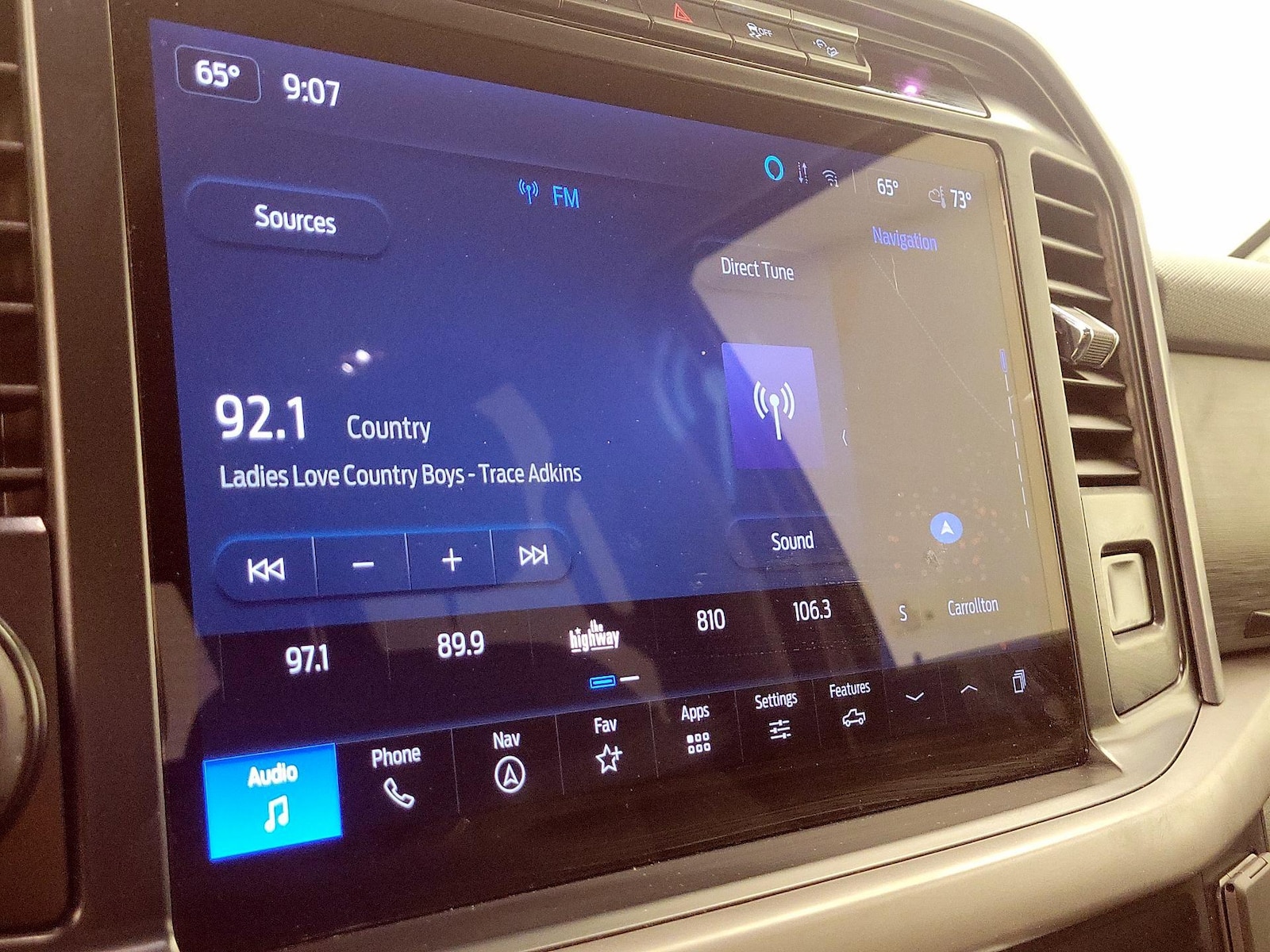 2024 Ford F-150 XLT - Photo 17