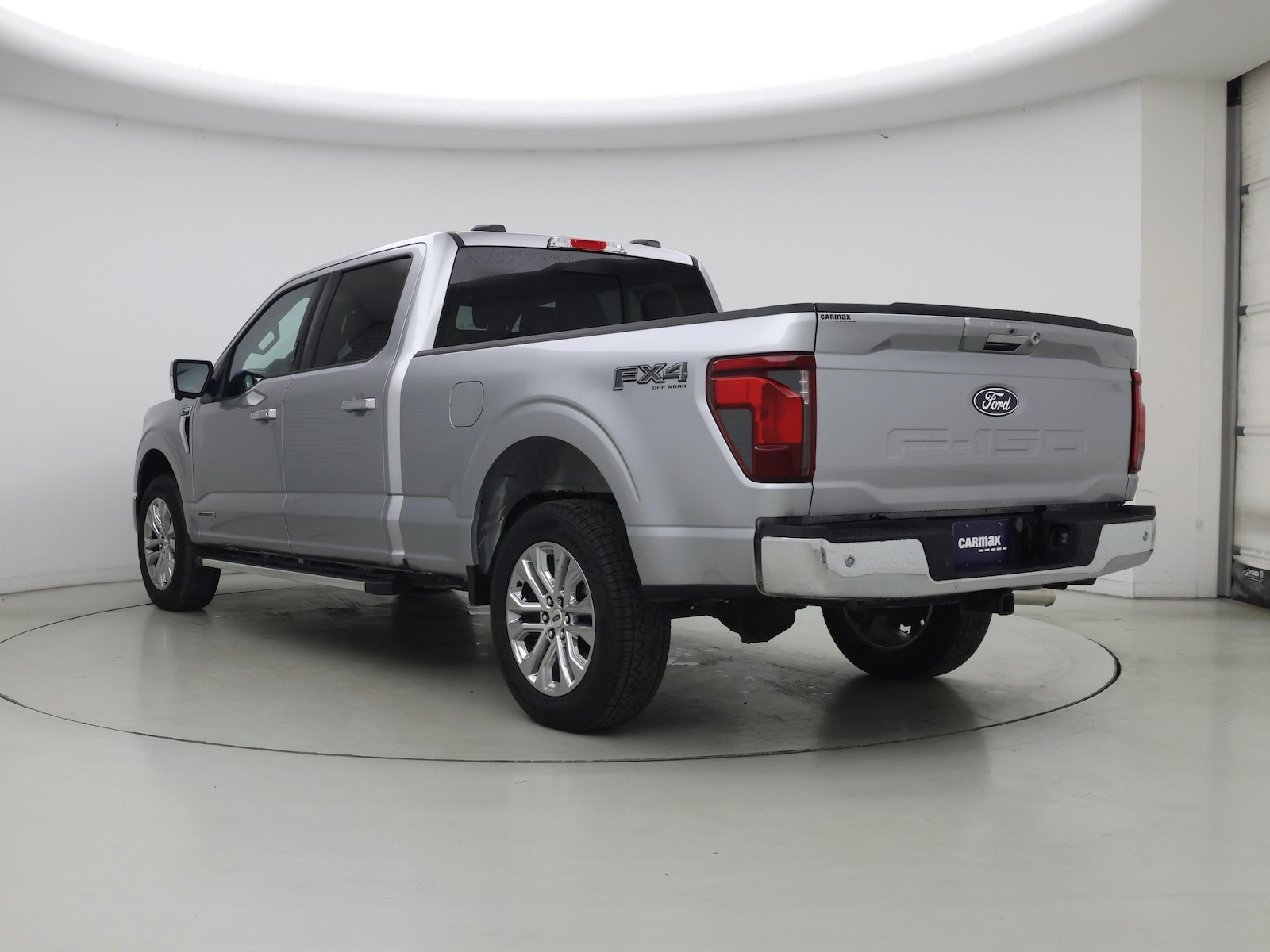 2024 Ford F-150 XLT - Photo 3
