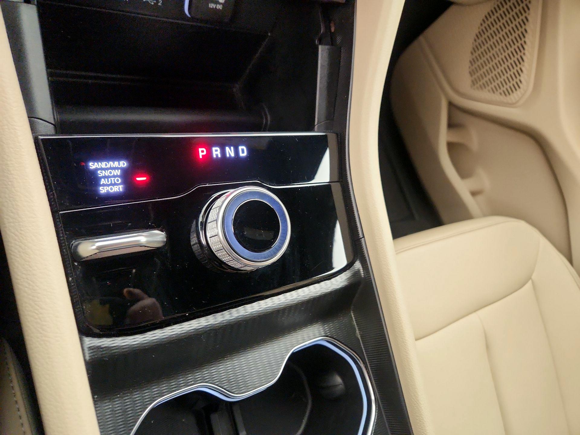 Thumbnail: 2024 Jeep Grand Cherokee L - 17