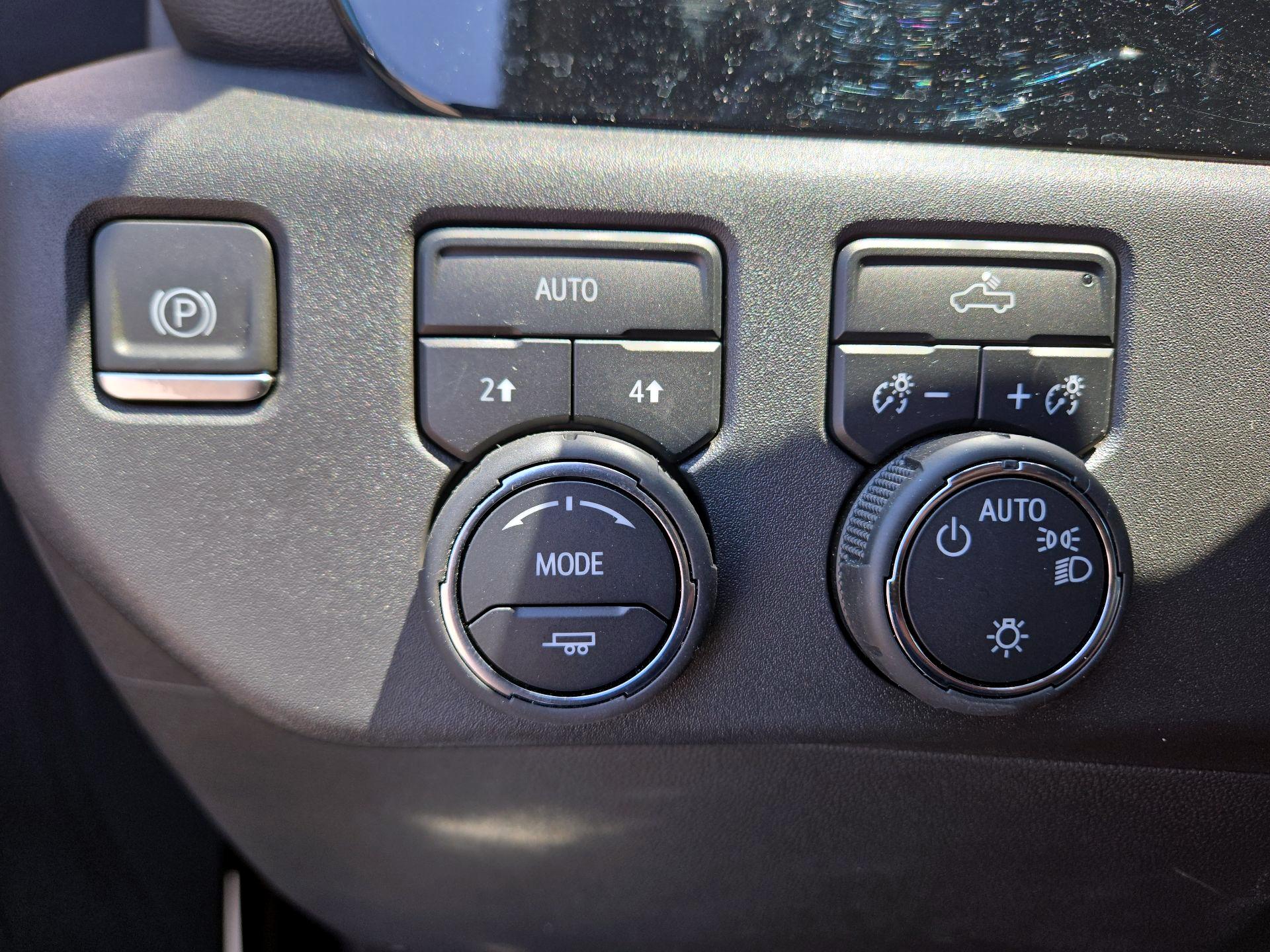 Thumbnail: 2024 Chevrolet Silverado 1500 - 11