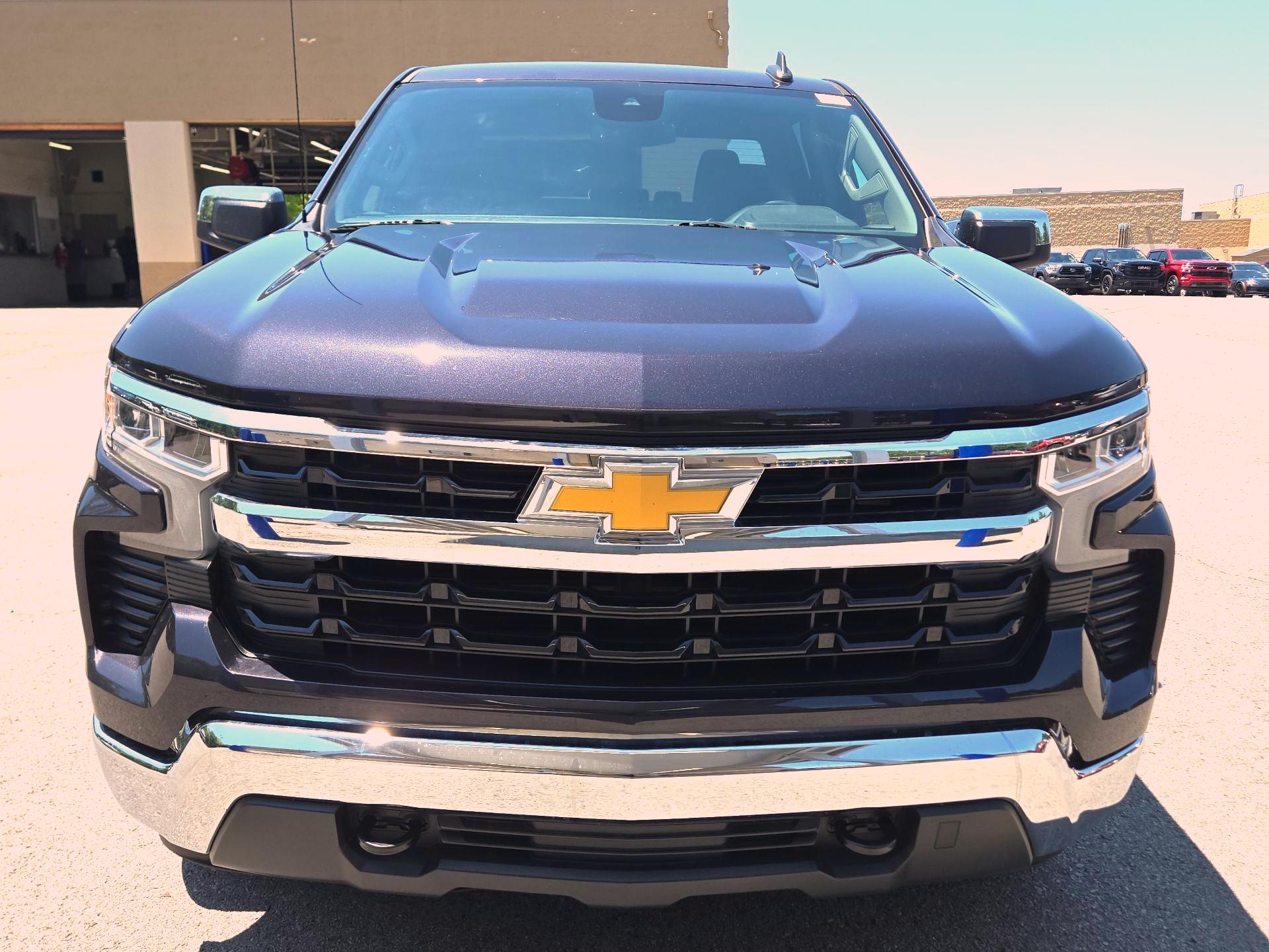 Thumbnail: 2024 Chevrolet Silverado 1500 - 2