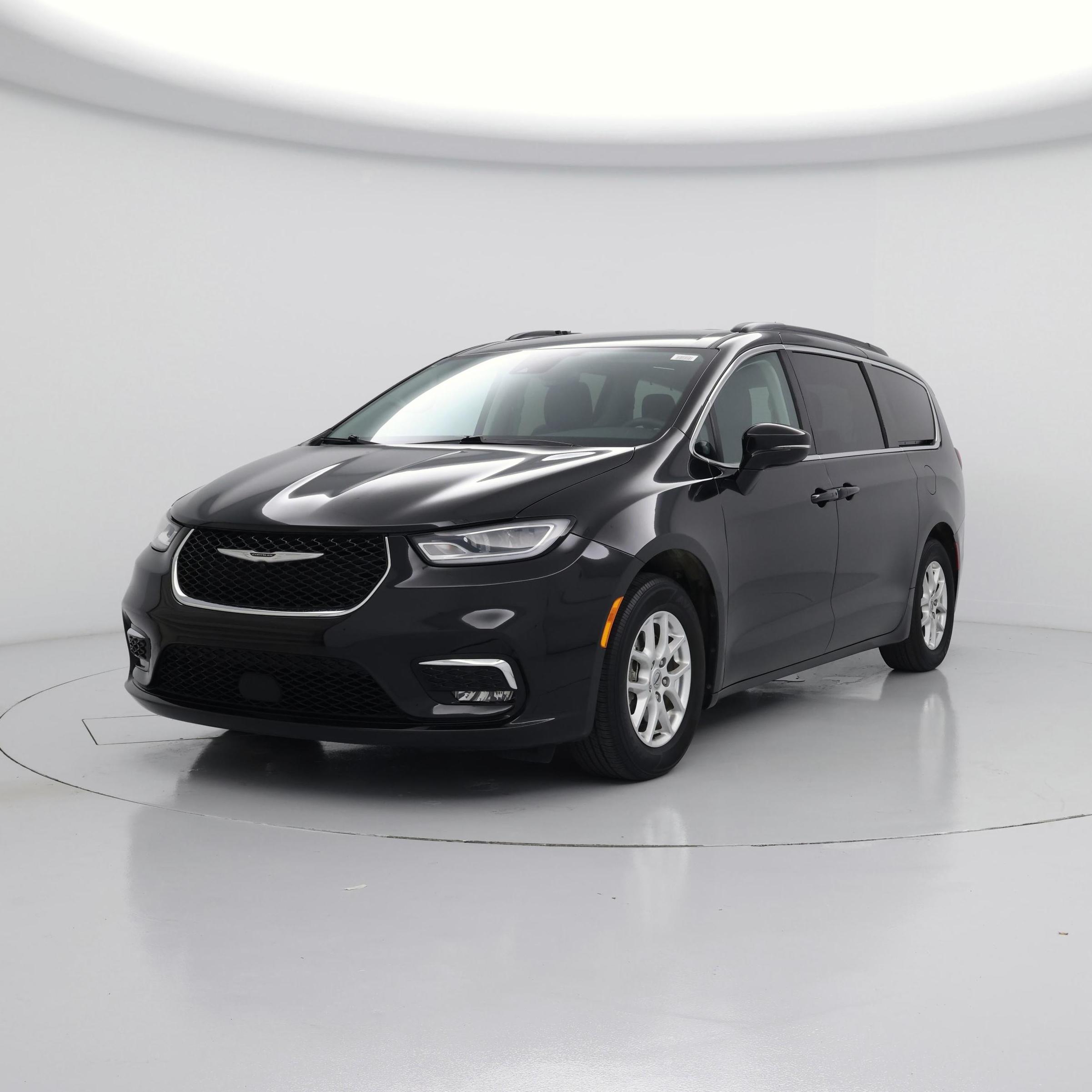 Thumbnail: 2022 Chrysler Pacifica - 4