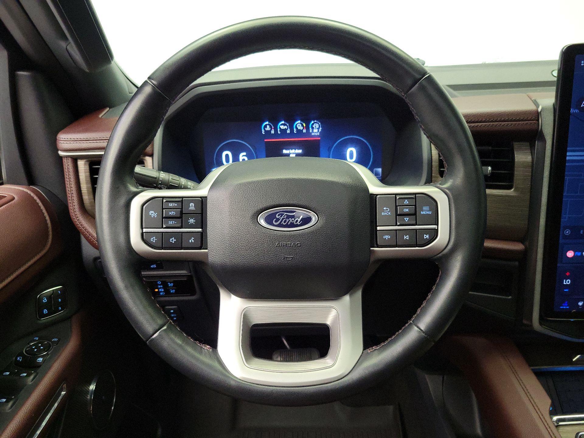 Thumbnail: 2024 Ford Expedition - 10