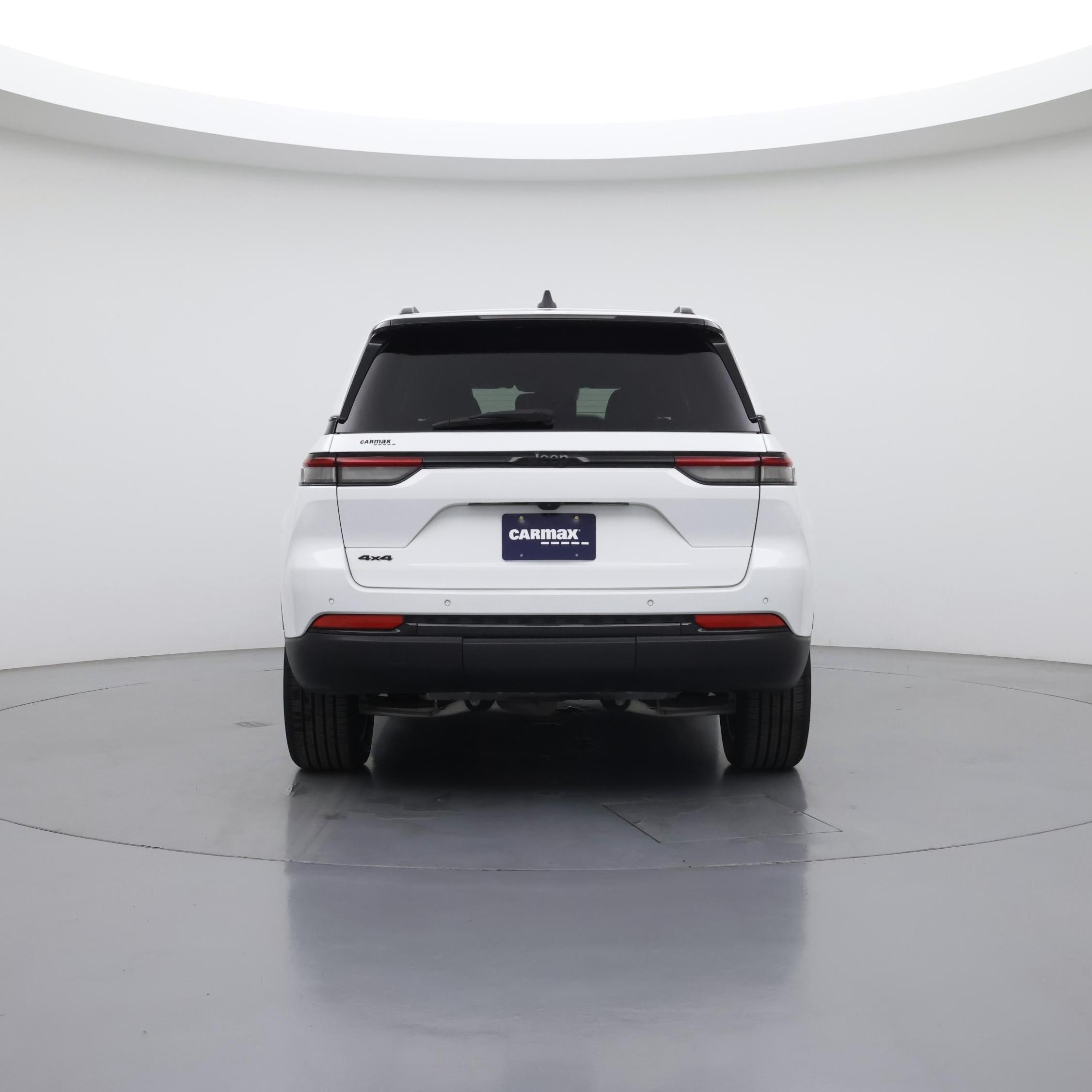 Thumbnail: 2024 Jeep Grand Cherokee - 6