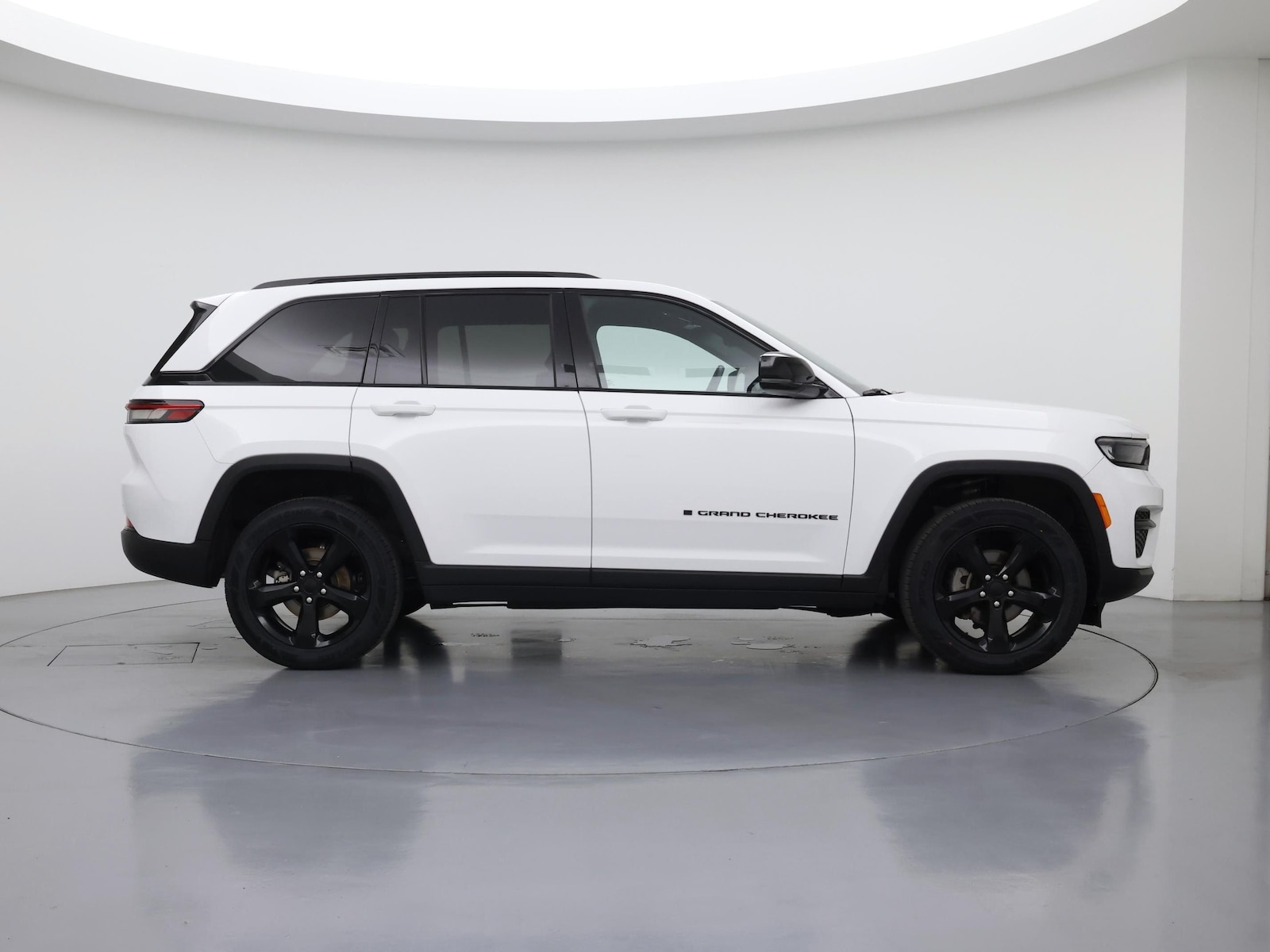 2024 Jeep Grand Cherokee Altitude - Photo 8