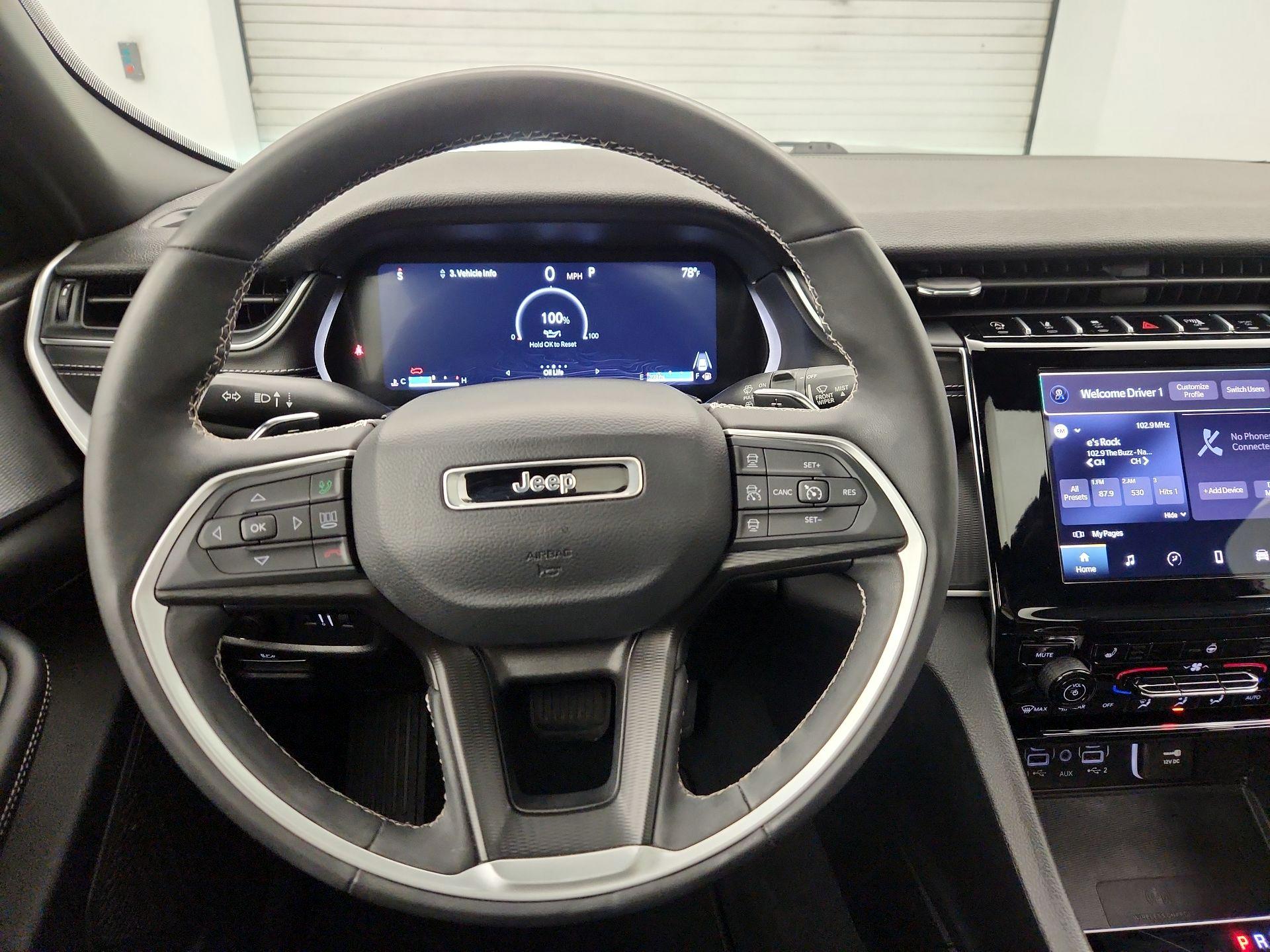 Thumbnail: 2024 Jeep Grand Cherokee - 10