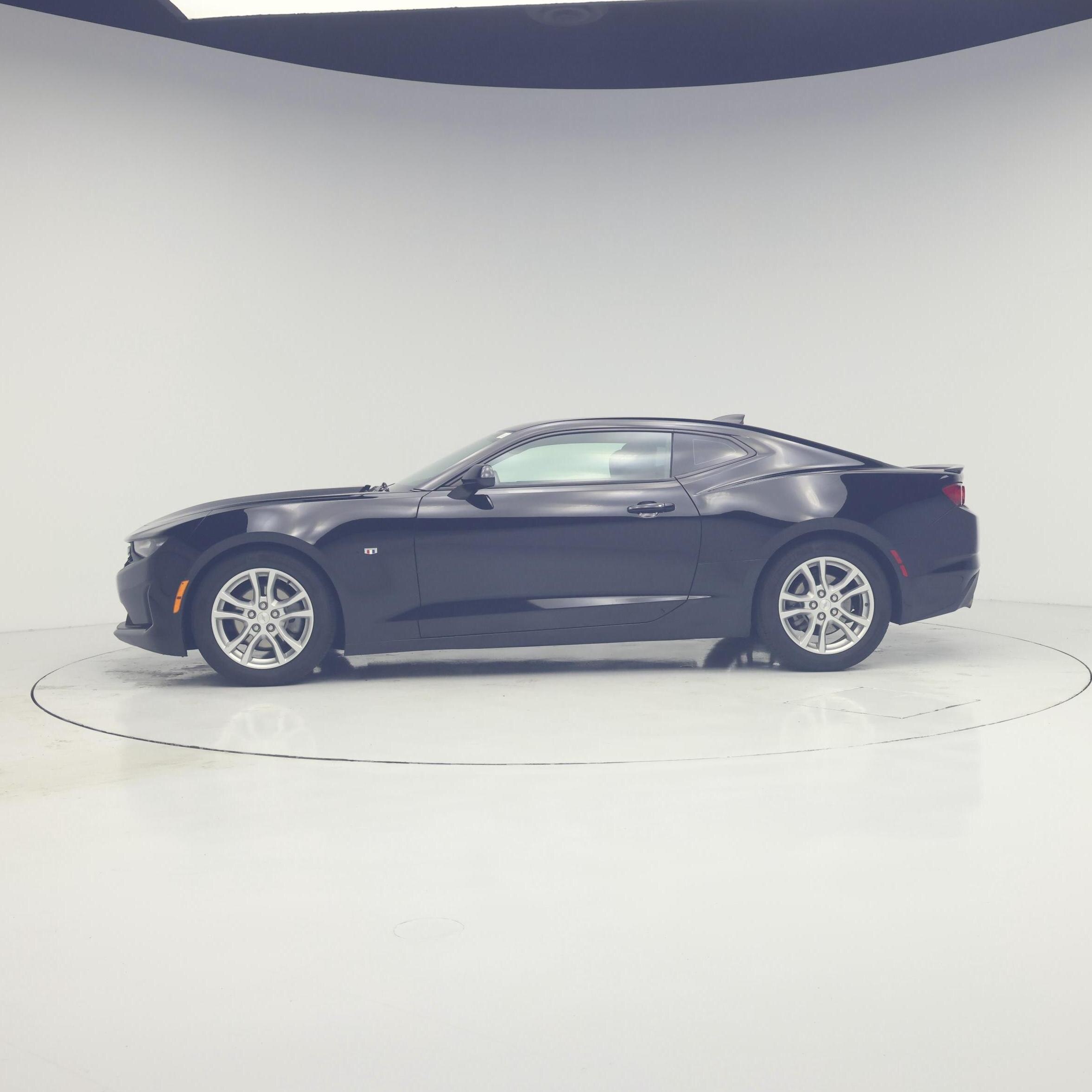 Thumbnail: 2023 Chevrolet Camaro - 3