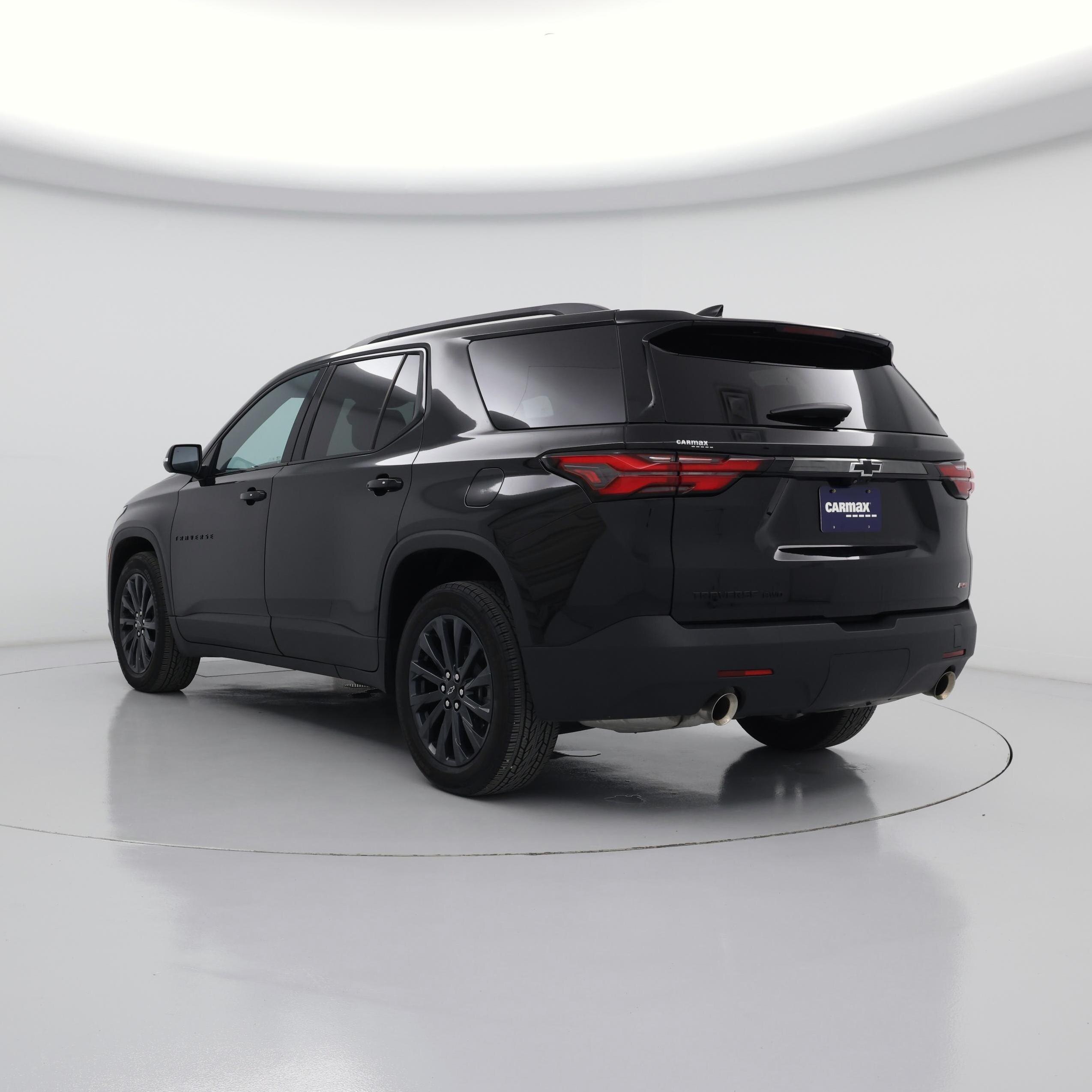 Thumbnail: 2023 Chevrolet Traverse - 2