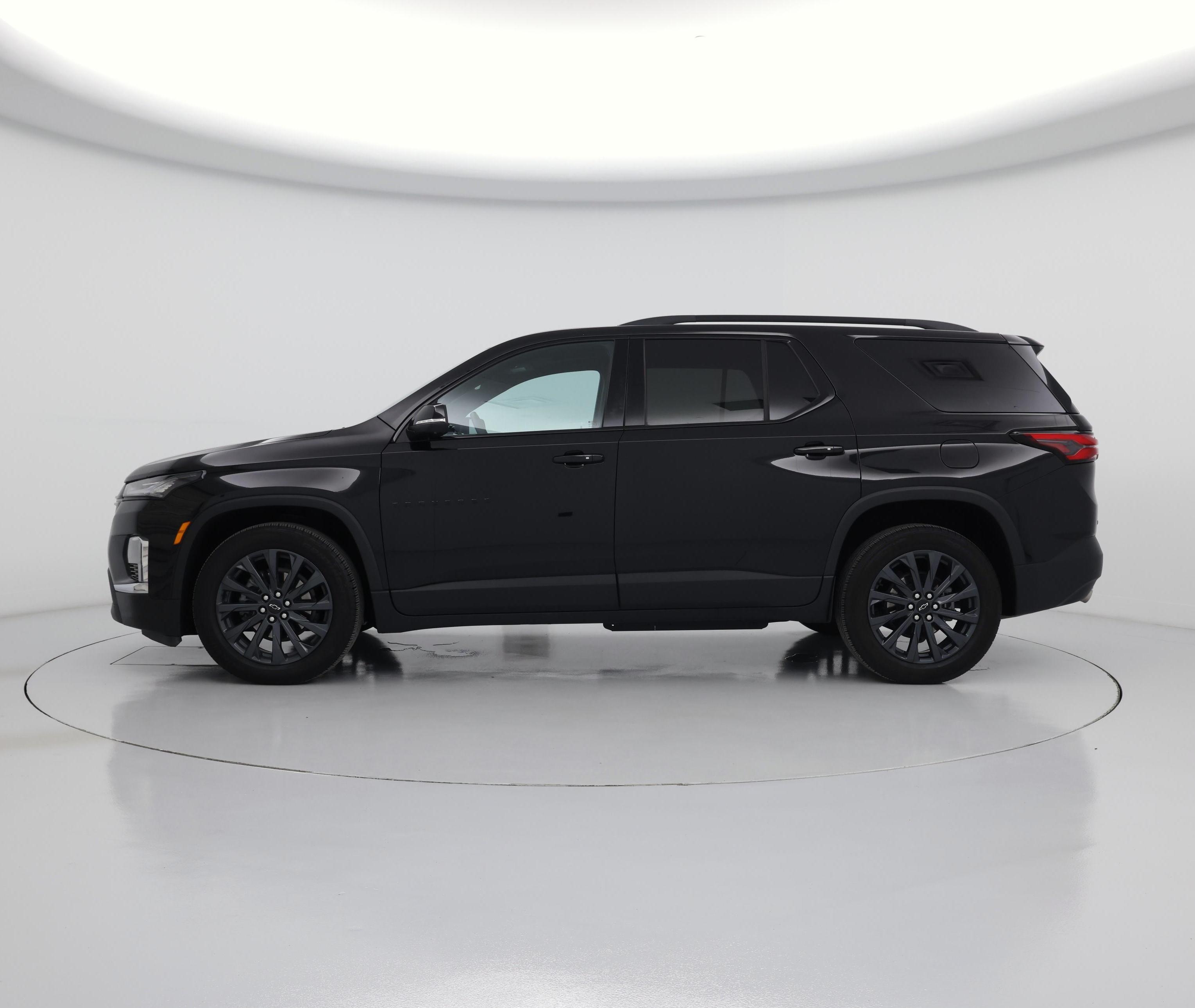 Thumbnail: 2023 Chevrolet Traverse - 3