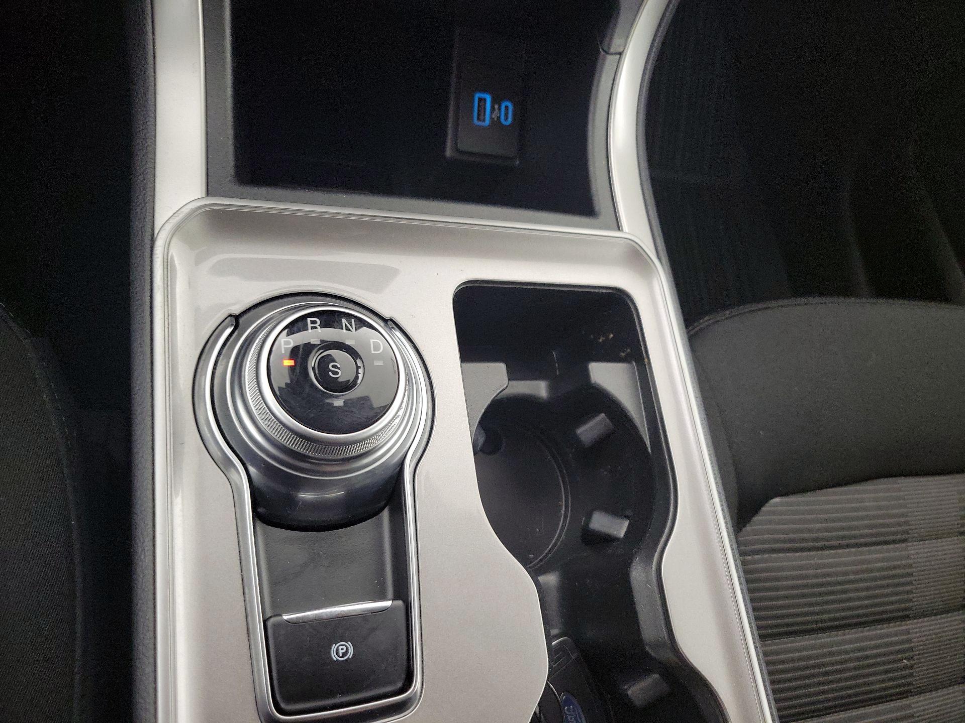 Thumbnail: 2023 Ford Edge - 18