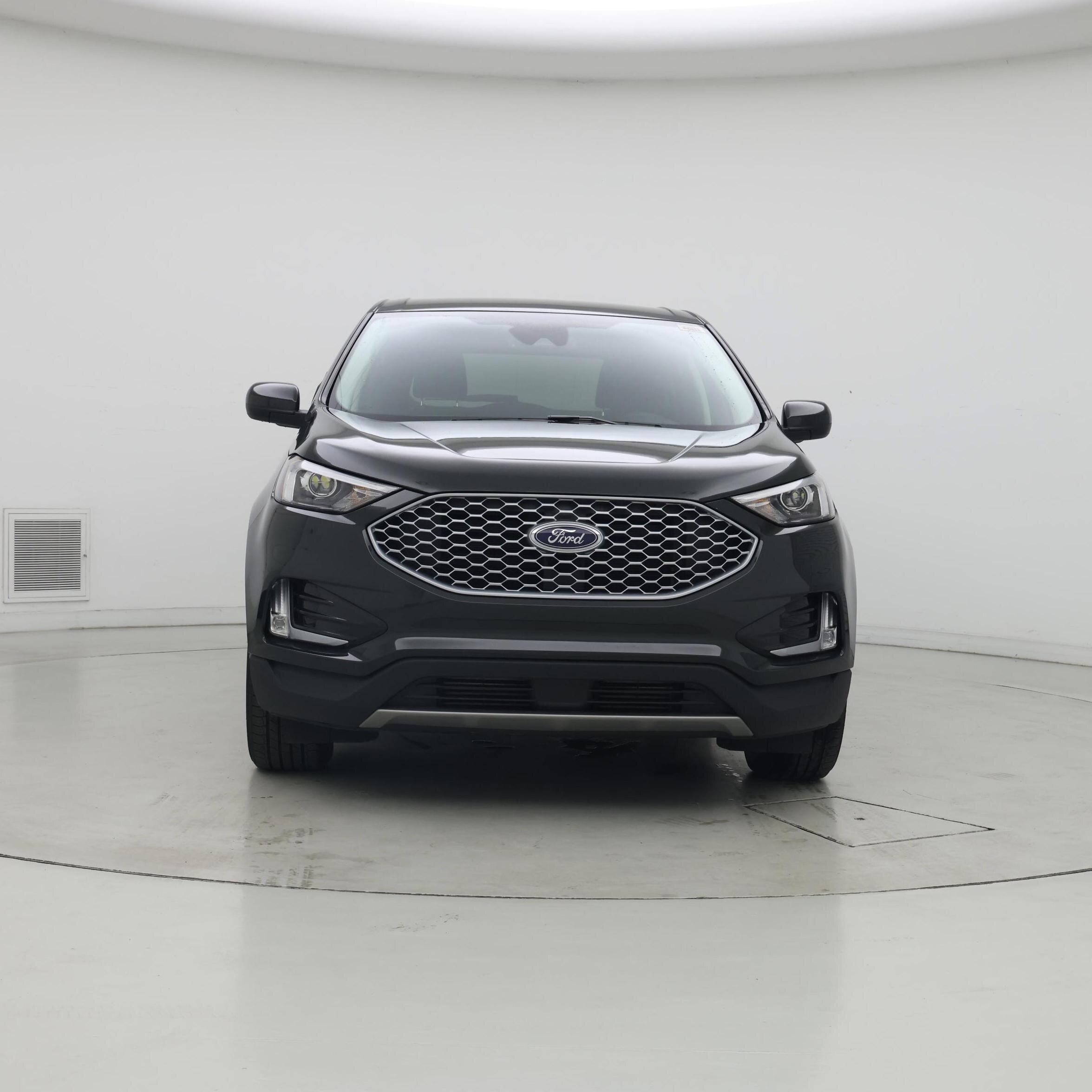 Thumbnail: 2023 Ford Edge - 5