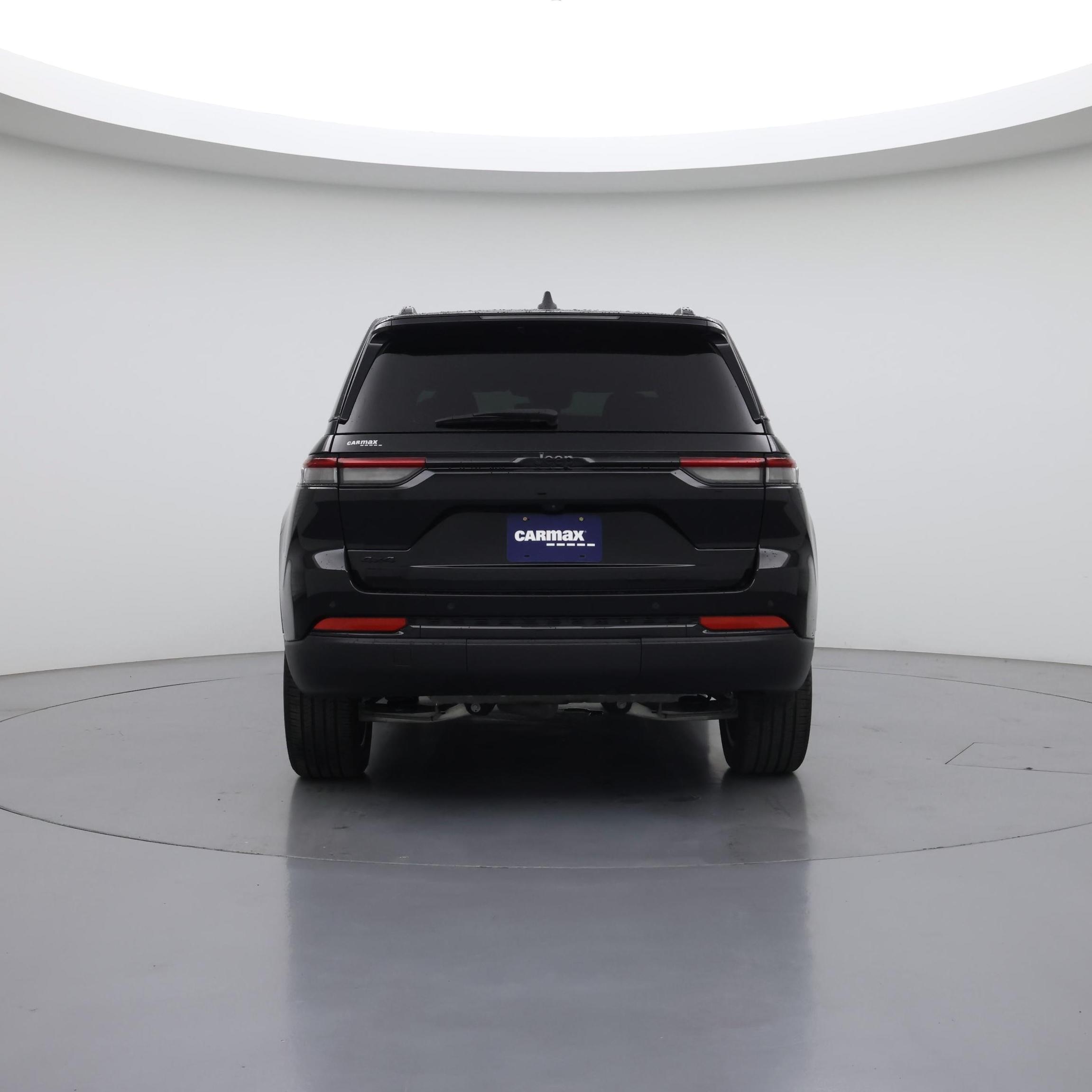 Thumbnail: 2024 Jeep Grand Cherokee - 6