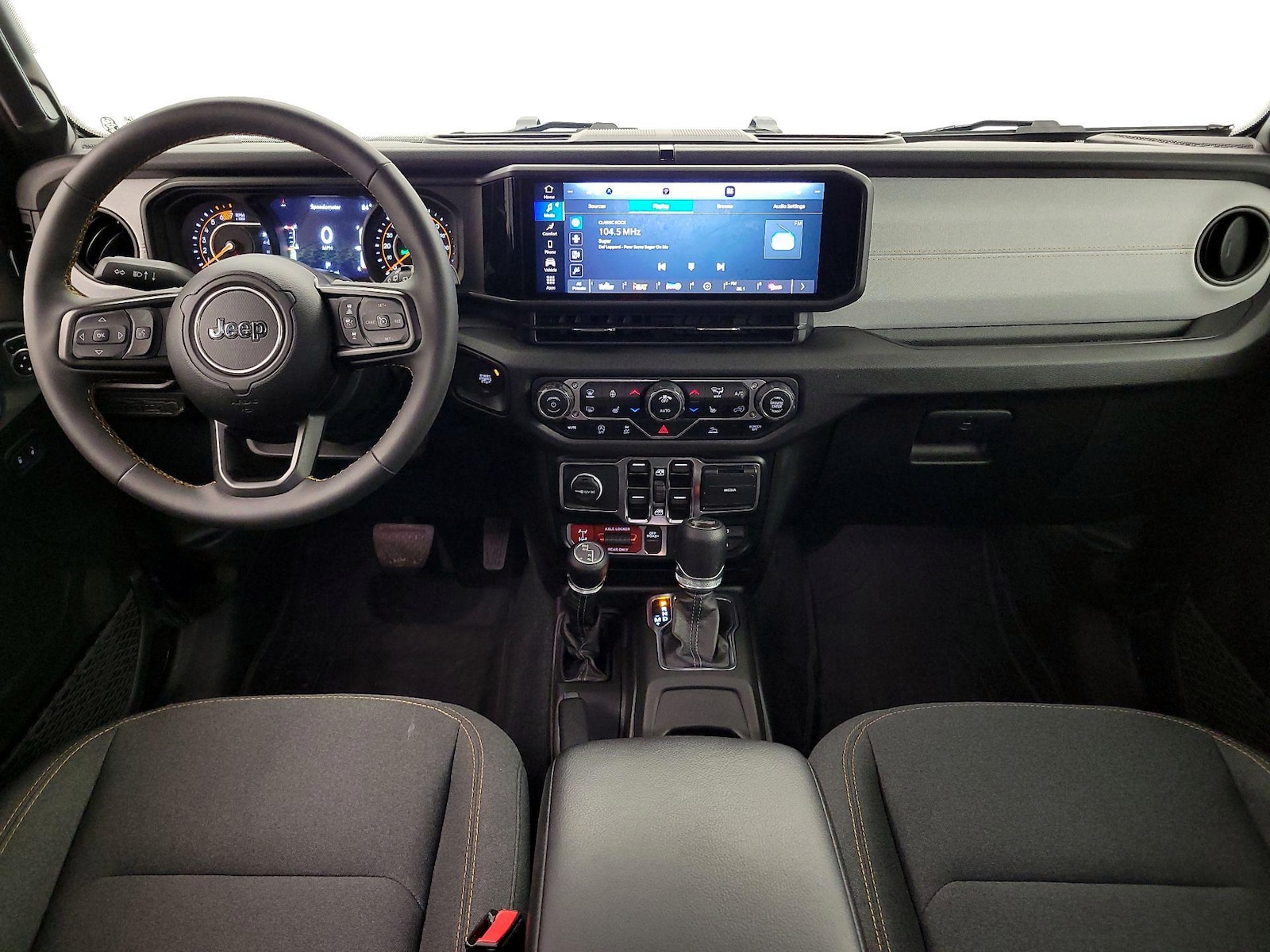 2024 Jeep Wrangler 4-Door Willys - Photo 10