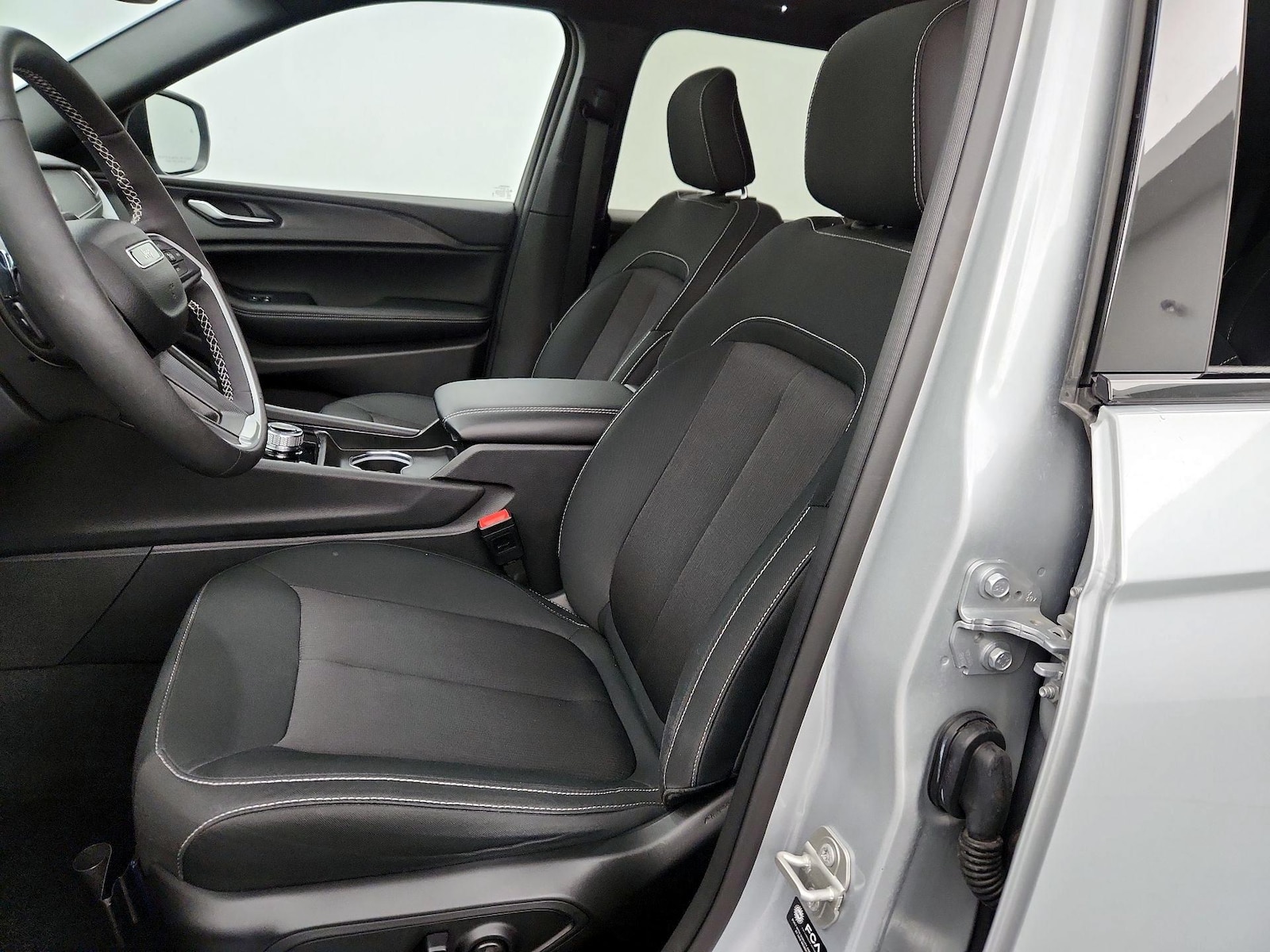 2024 Jeep Grand Cherokee L Laredo - Photo 12
