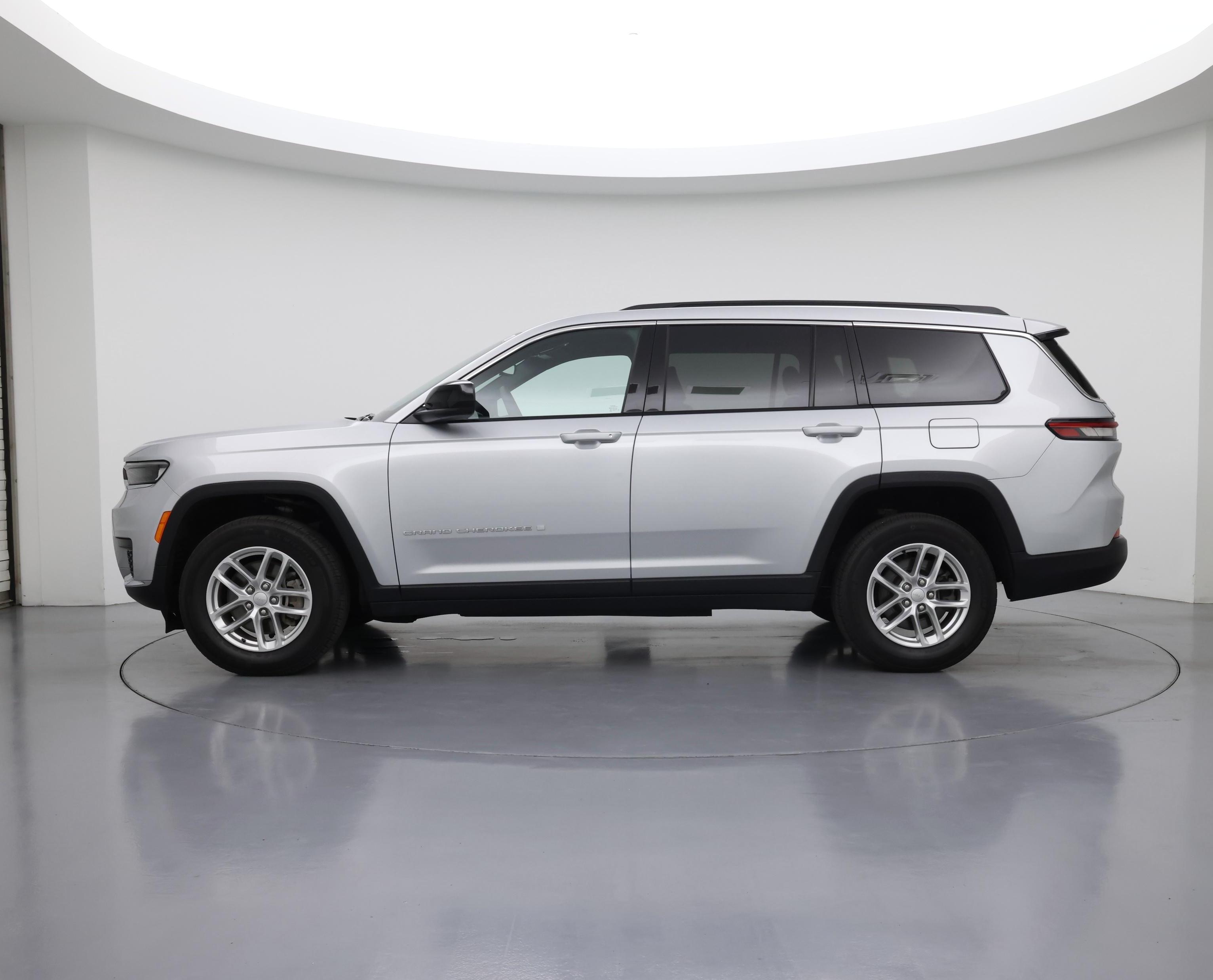 Thumbnail: 2024 Jeep Grand Cherokee L - 3