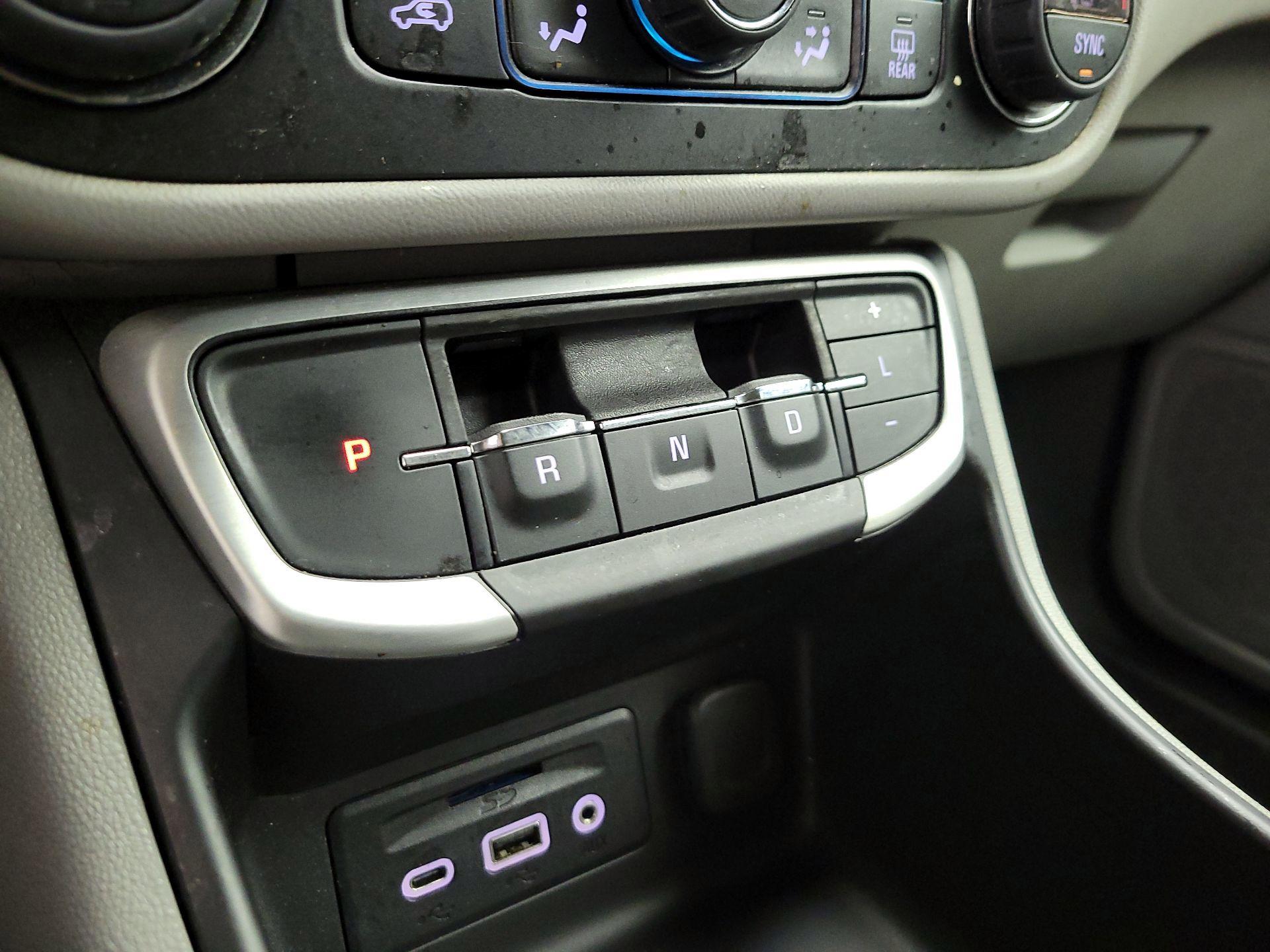 Thumbnail: 2023 GMC Terrain - 15