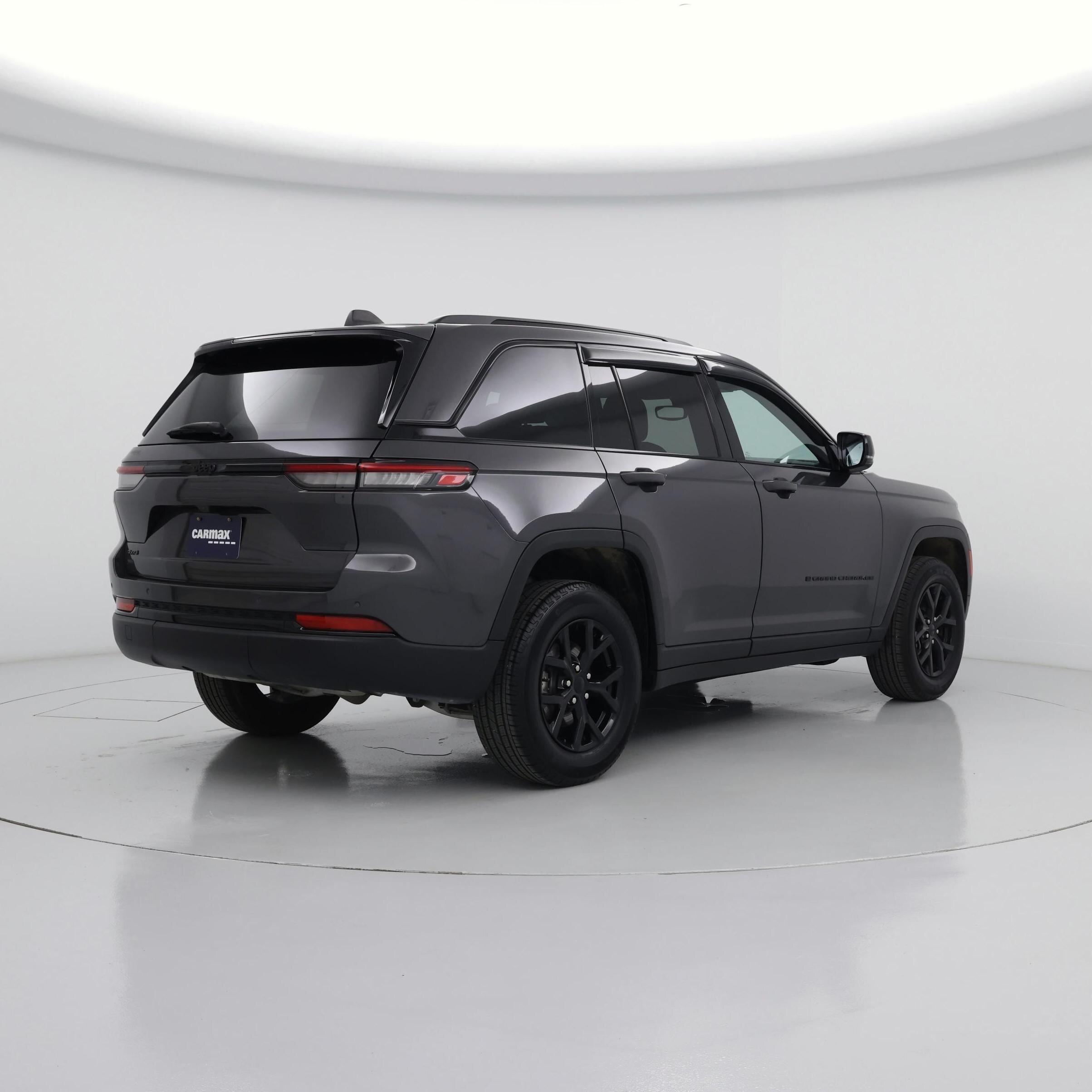 Thumbnail: 2024 Jeep Grand Cherokee - 8