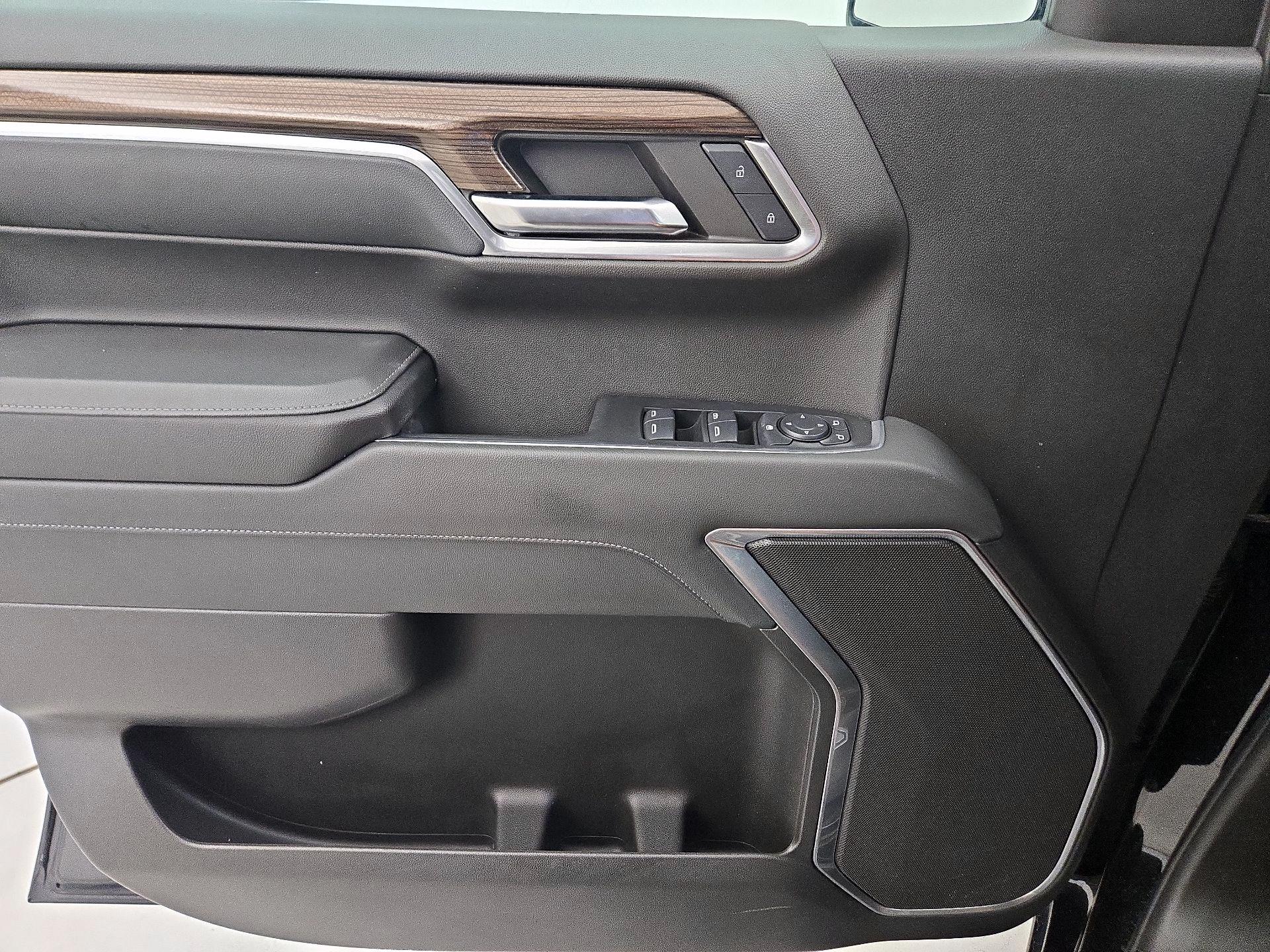Thumbnail: 2024 Chevrolet Silverado 1500 - 12