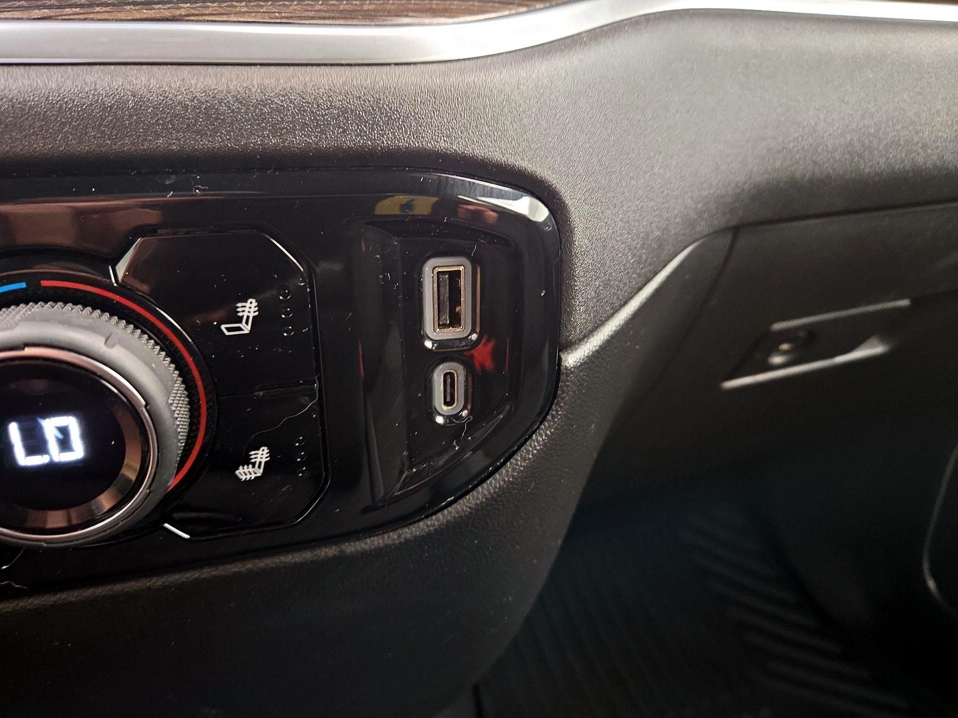 Thumbnail: 2024 Chevrolet Silverado 1500 - 18