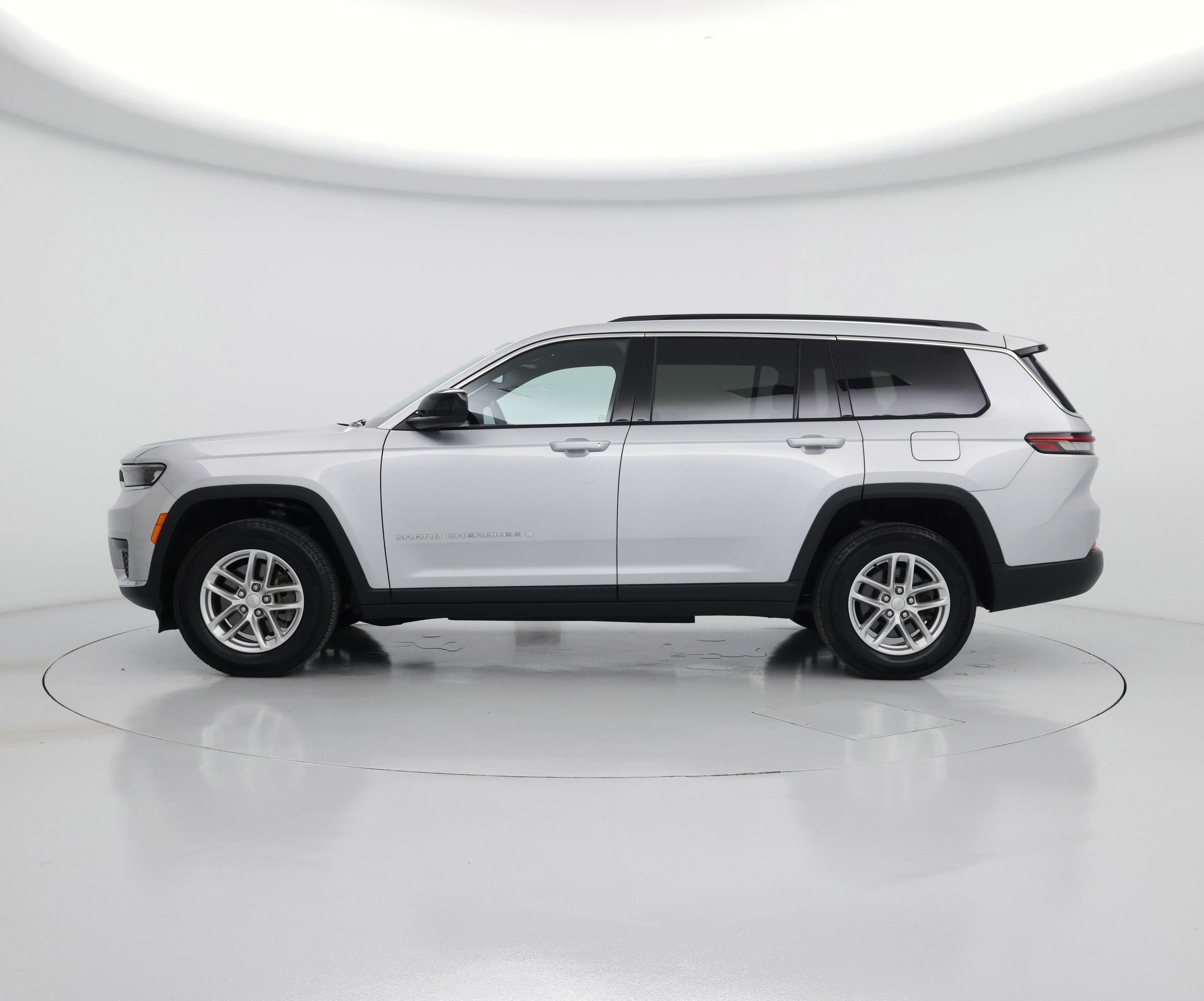 Thumbnail: 2024 Jeep Grand Cherokee L - 3