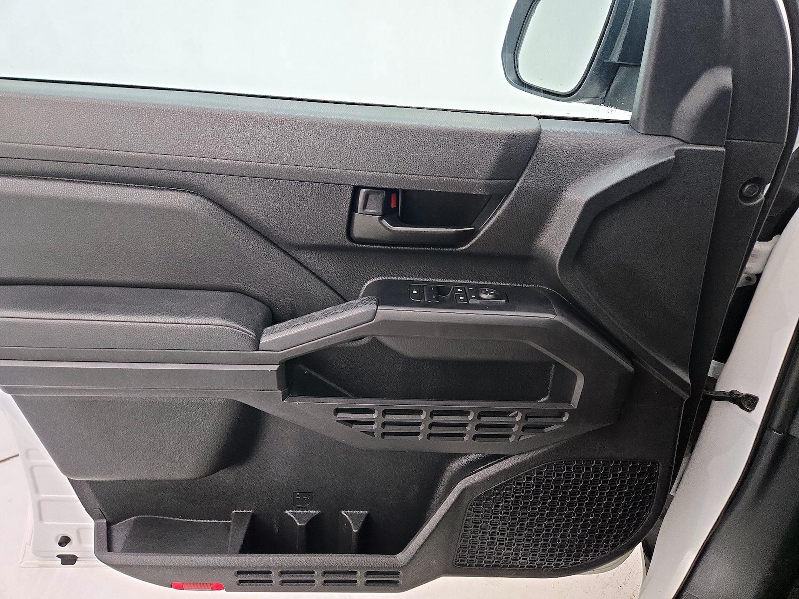 2024 Toyota Tacoma SR, photo 13