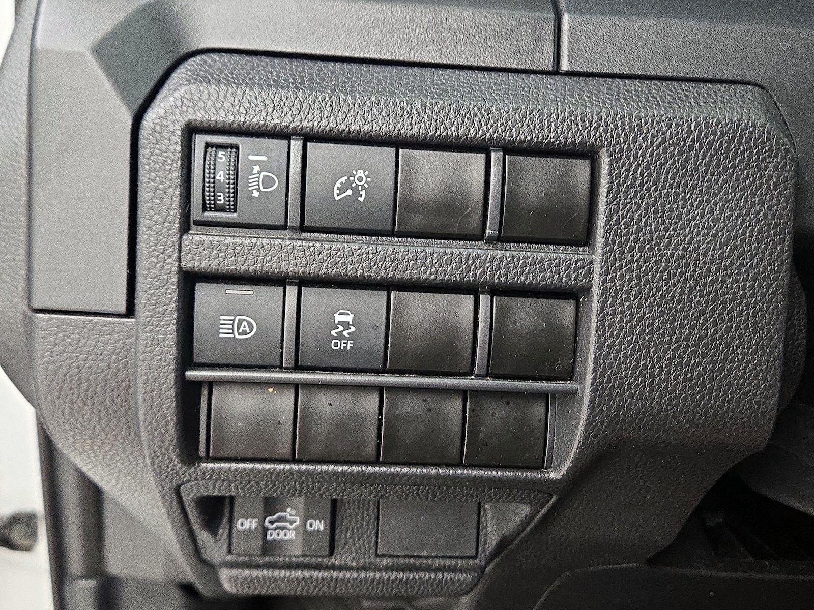2024 Toyota Tacoma SR, photo 14