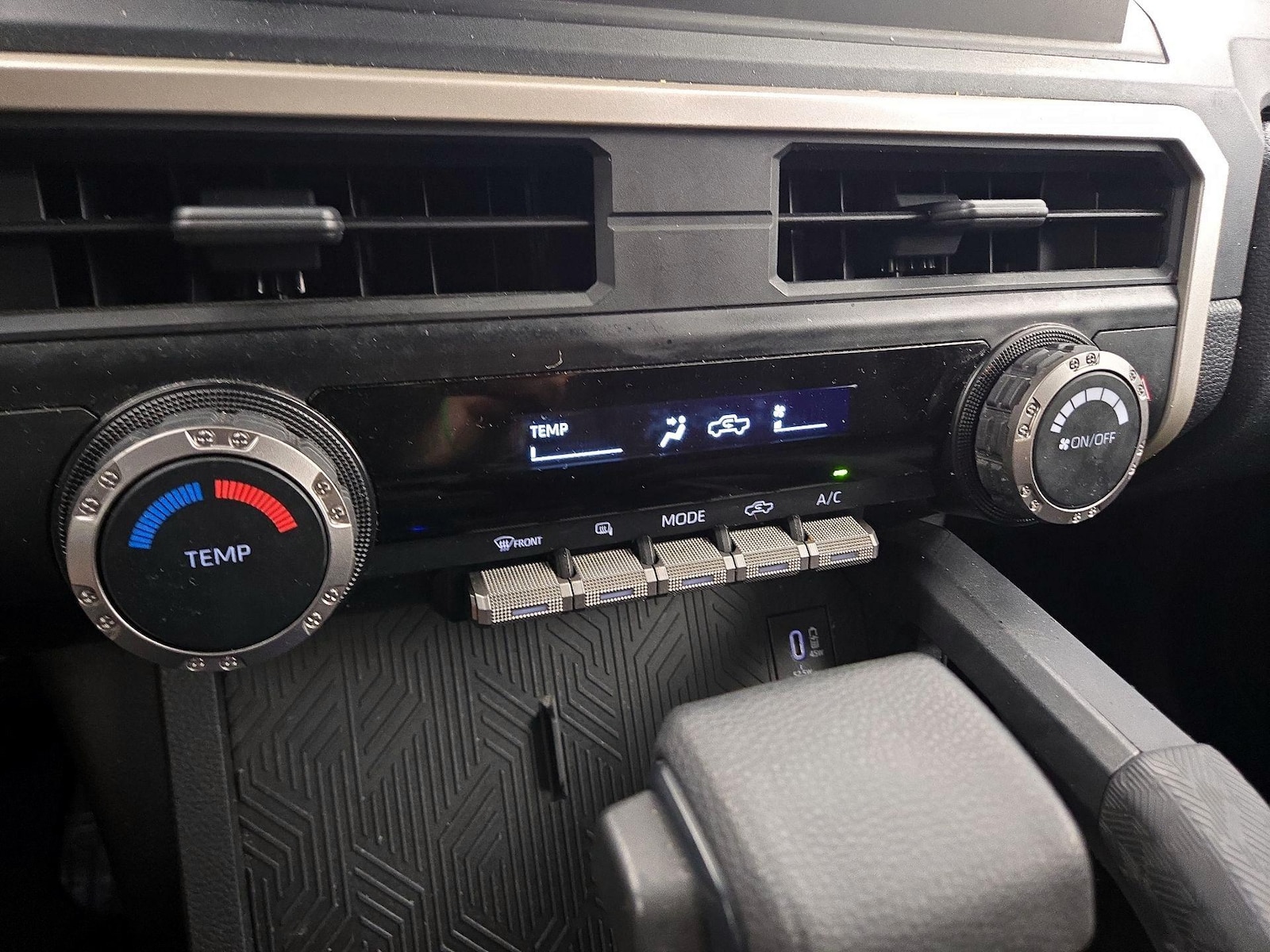 2024 Toyota Tacoma SR, photo 17