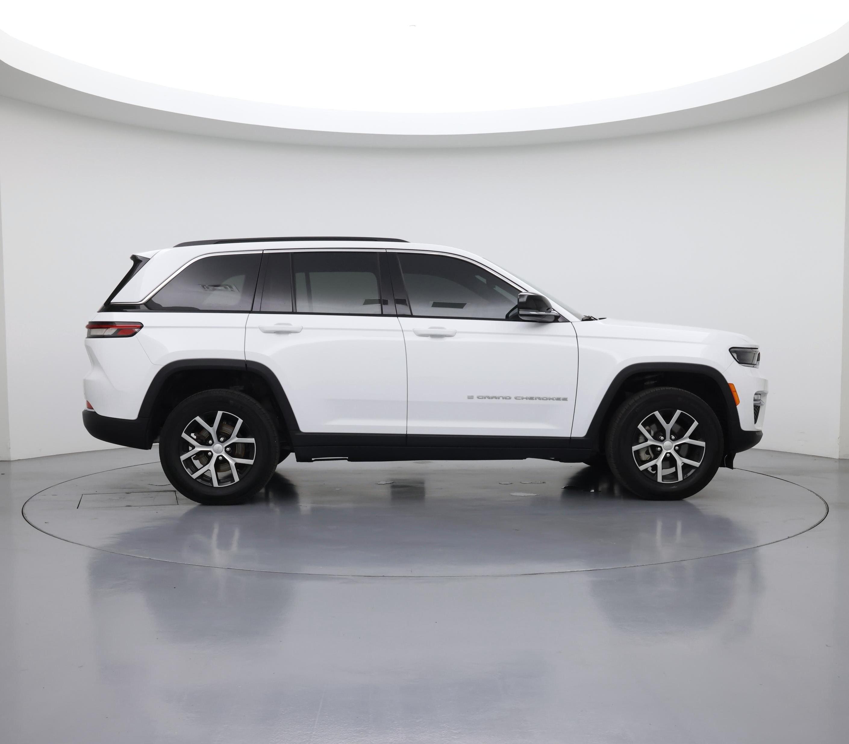 Thumbnail: 2024 Jeep Grand Cherokee - 7