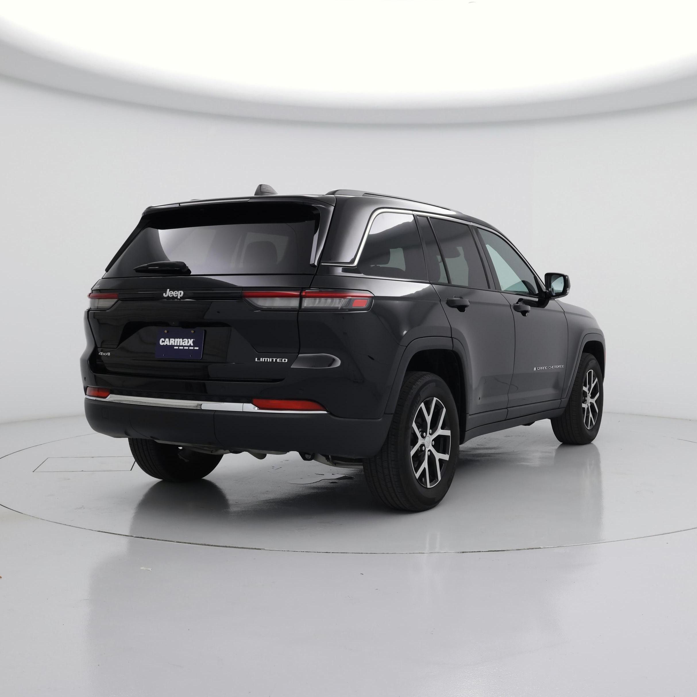 Thumbnail: 2024 Jeep Grand Cherokee - 8