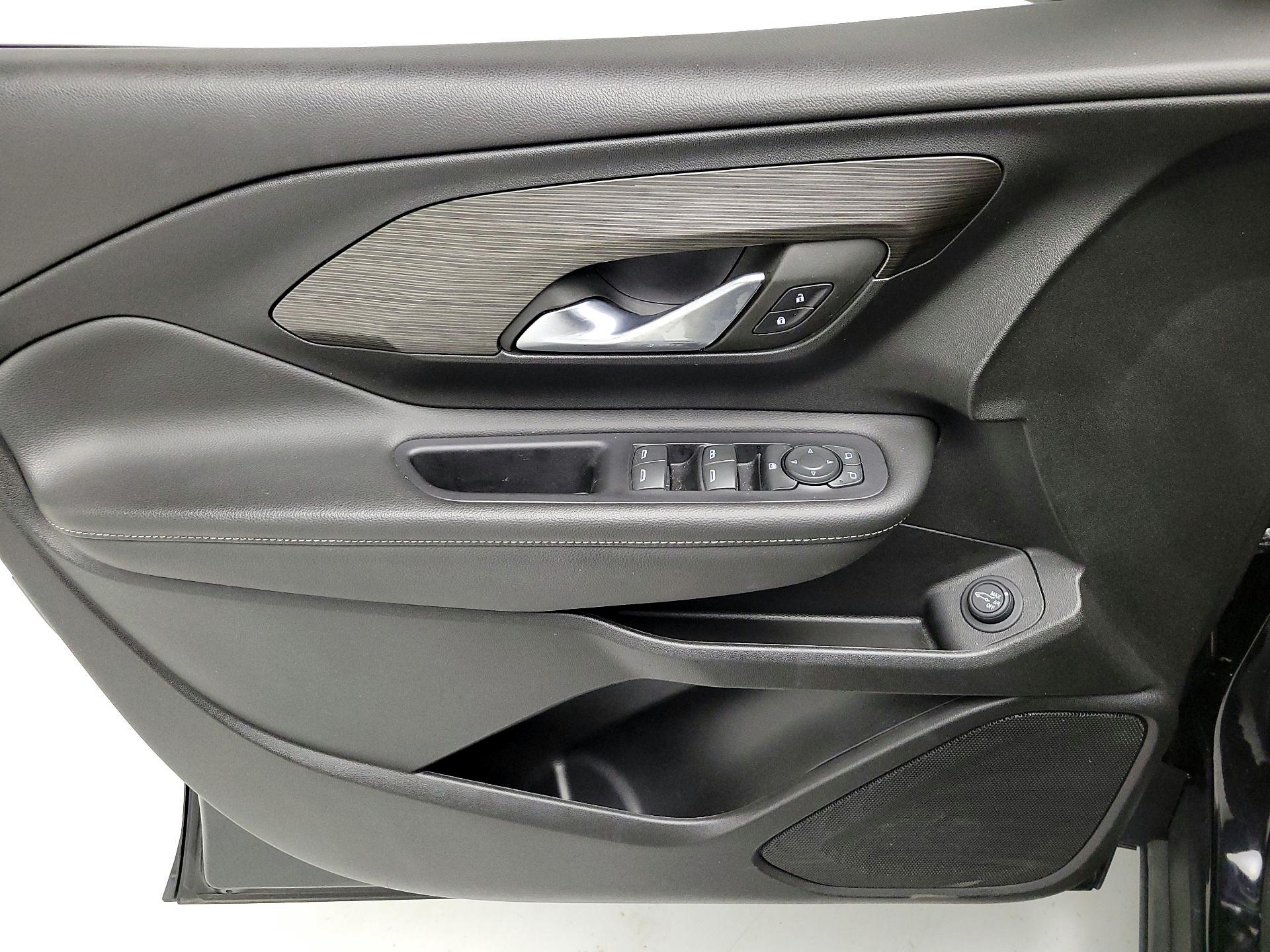 Thumbnail: 2023 GMC Terrain - 12