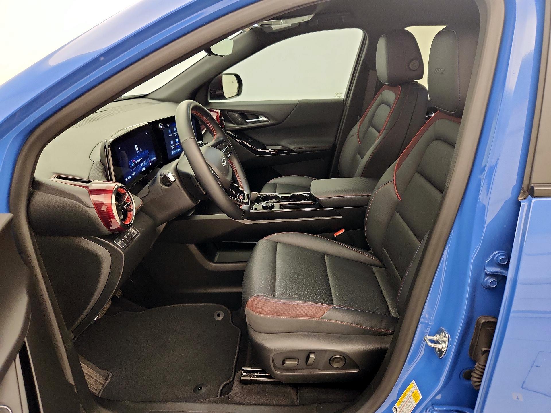 Thumbnail: 2025 Chevrolet Equinox - 11