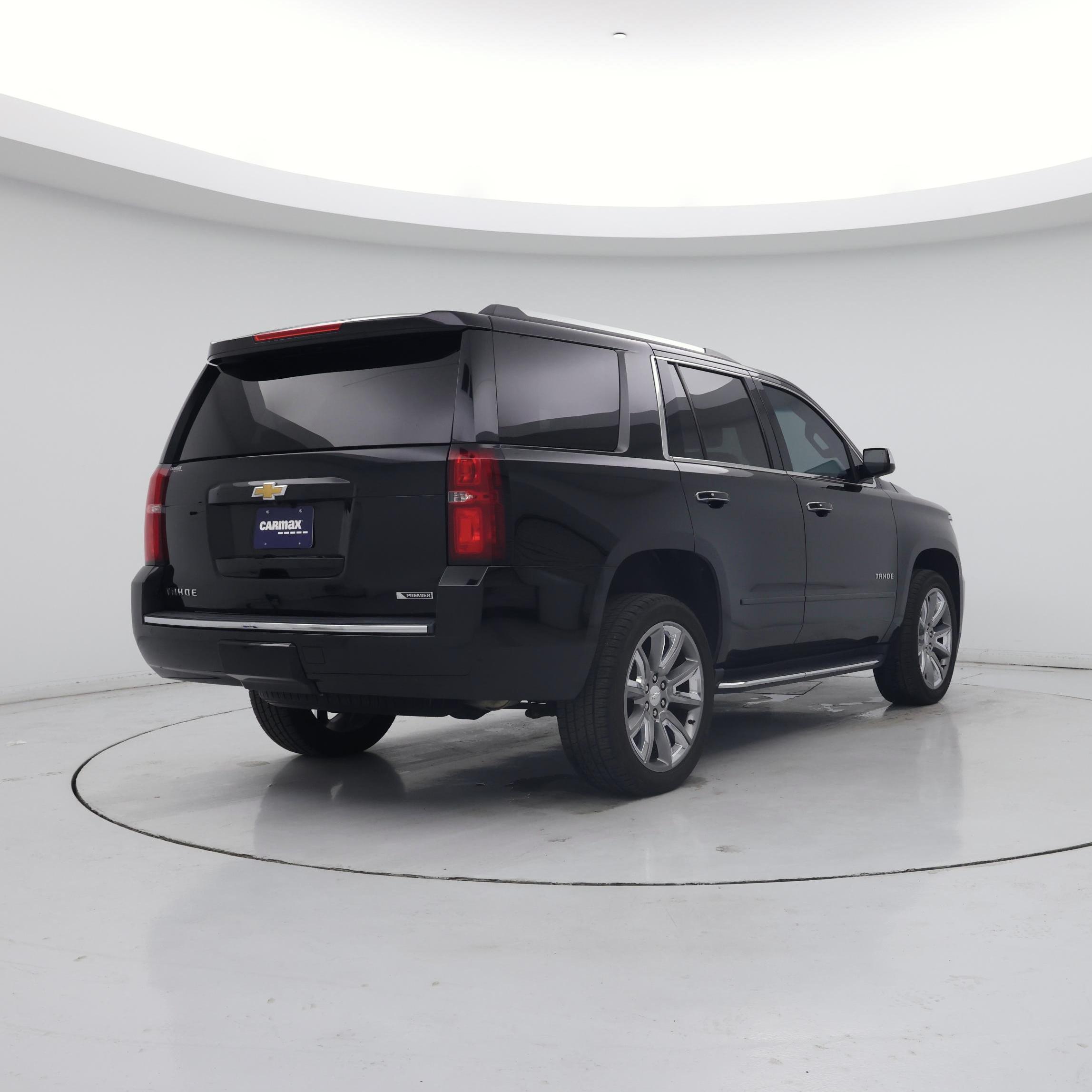 Thumbnail: 2017 Chevrolet Tahoe - 8