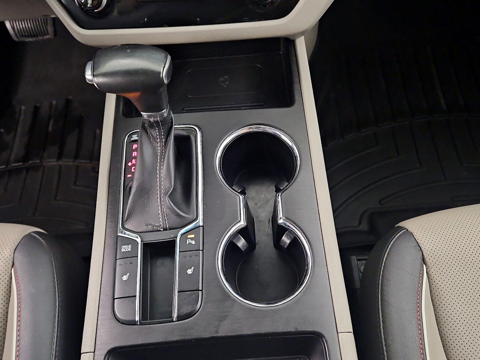 2019 Kia Sedona EX - Photo 16