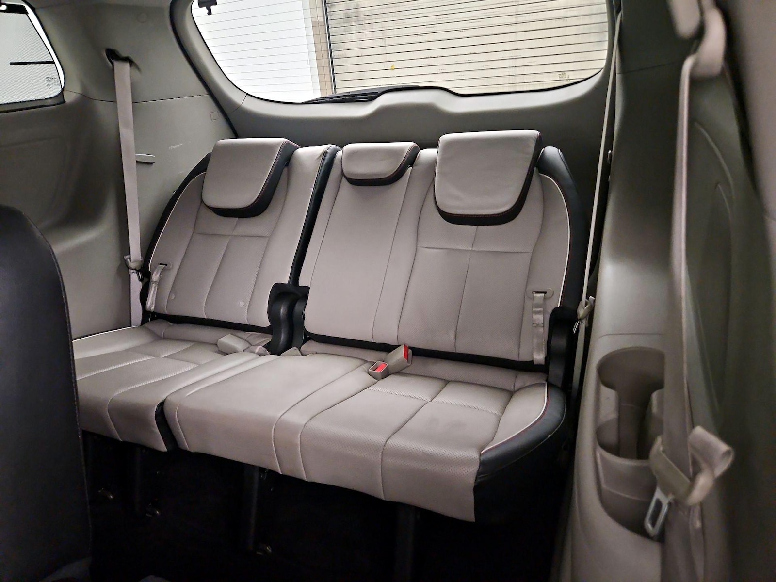 2019 Kia Sedona EX - Photo 19