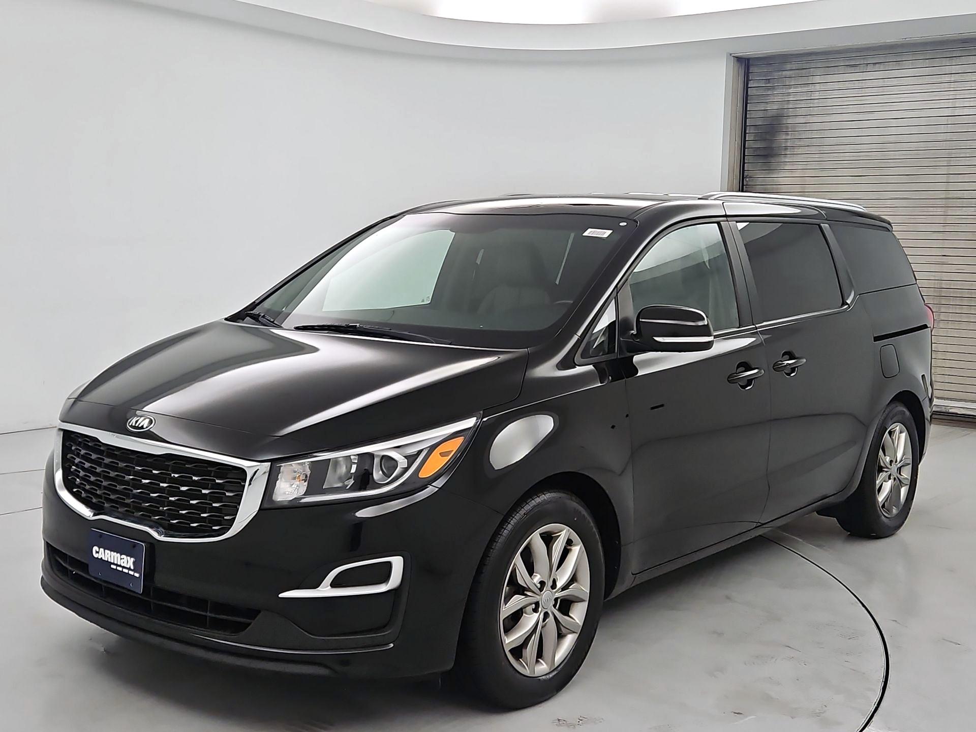 Thumbnail: 2019 Kia Sedona - 3