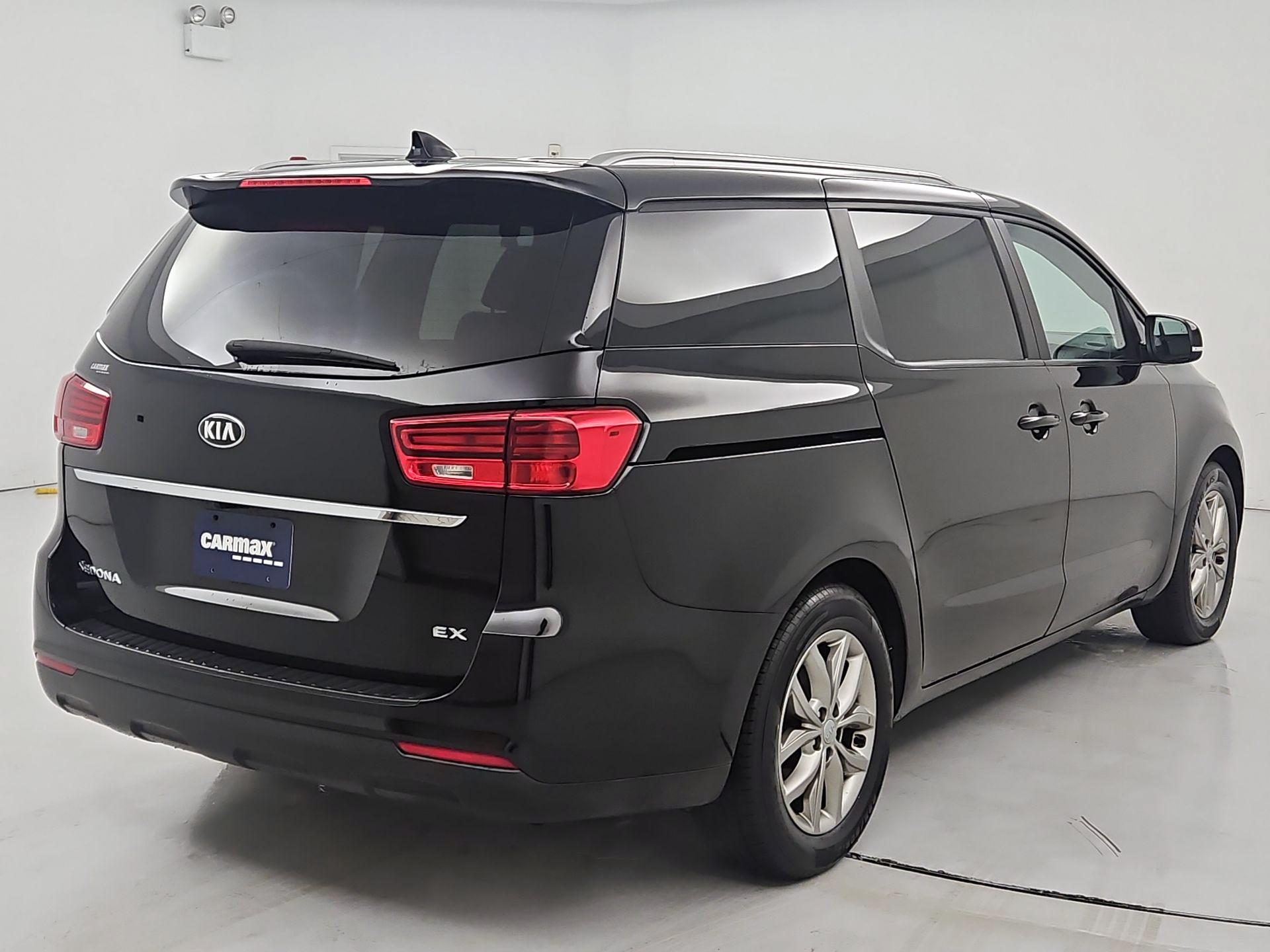 Thumbnail: 2019 Kia Sedona - 5