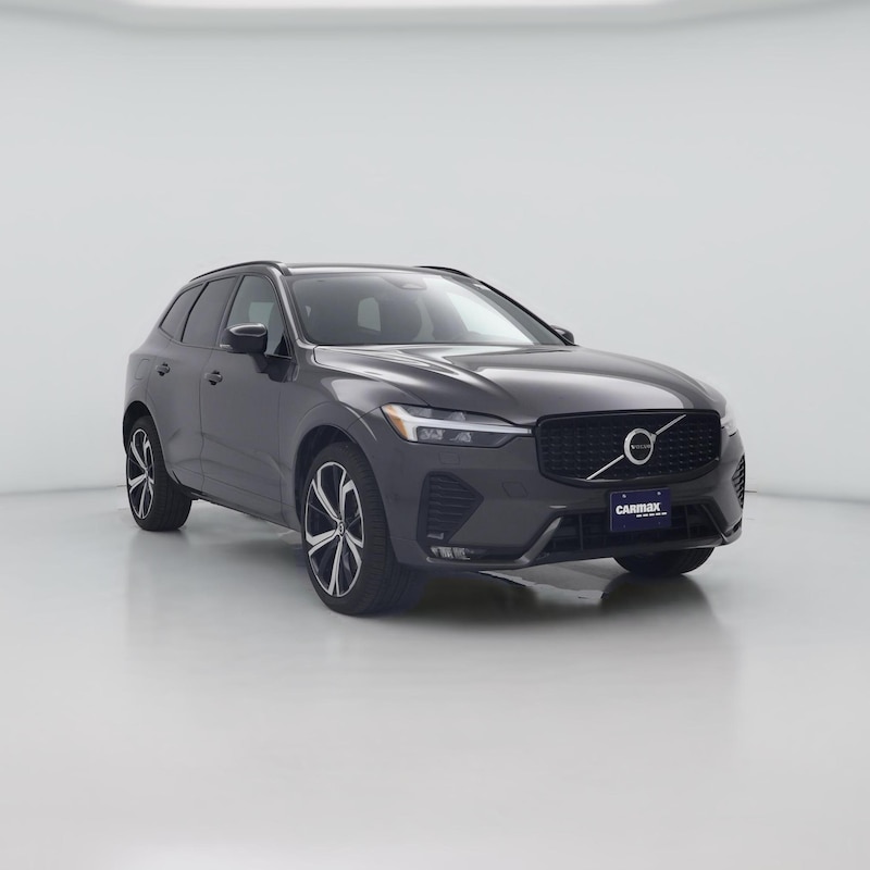 2022 Volvo XC60 B6 R-Design