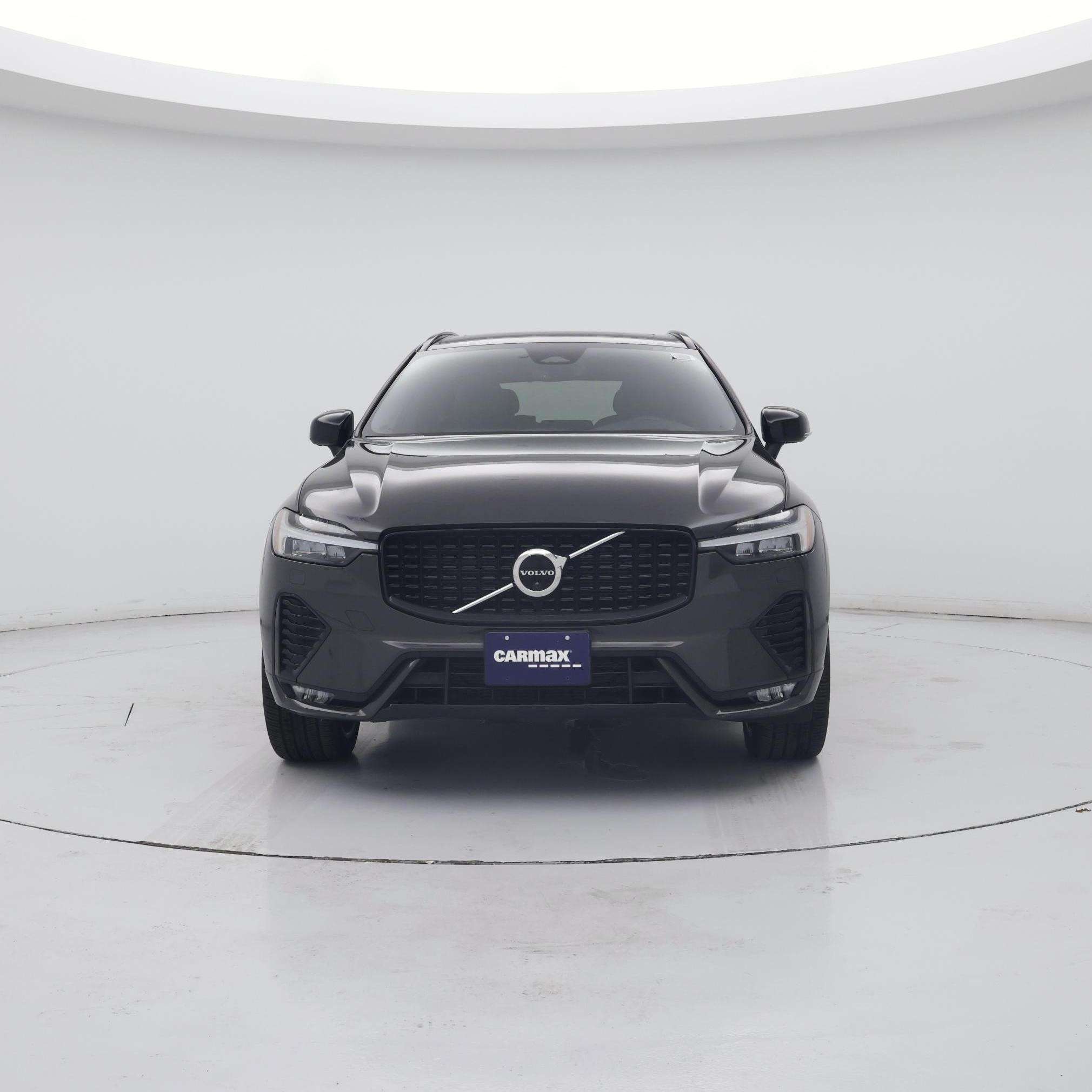 Thumbnail: 2022 Volvo XC60 - 5