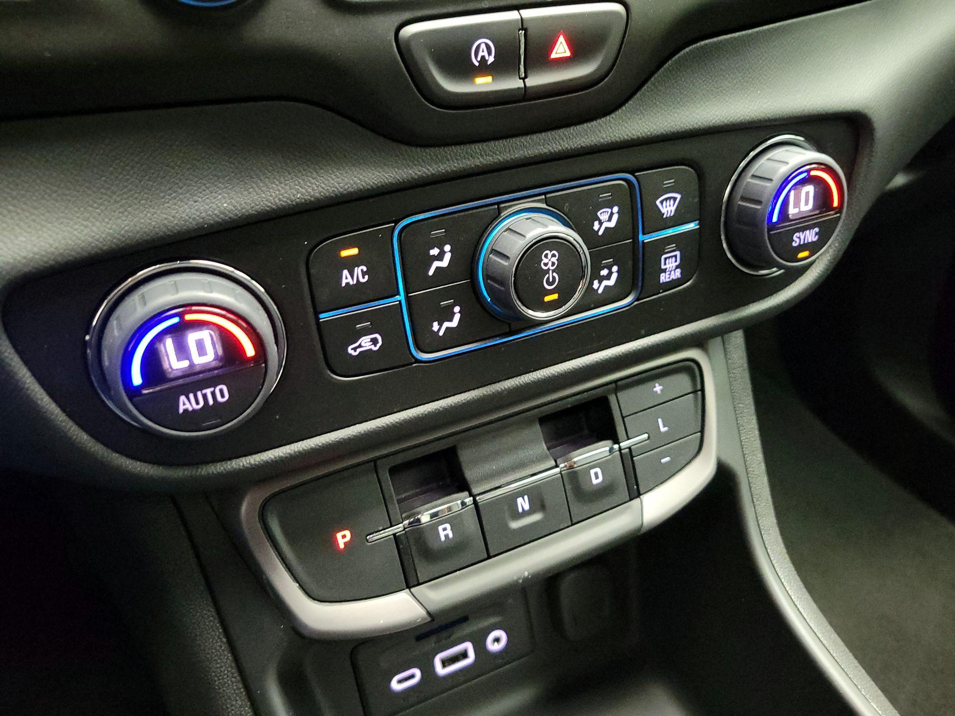 Thumbnail: 2023 GMC Terrain - 15