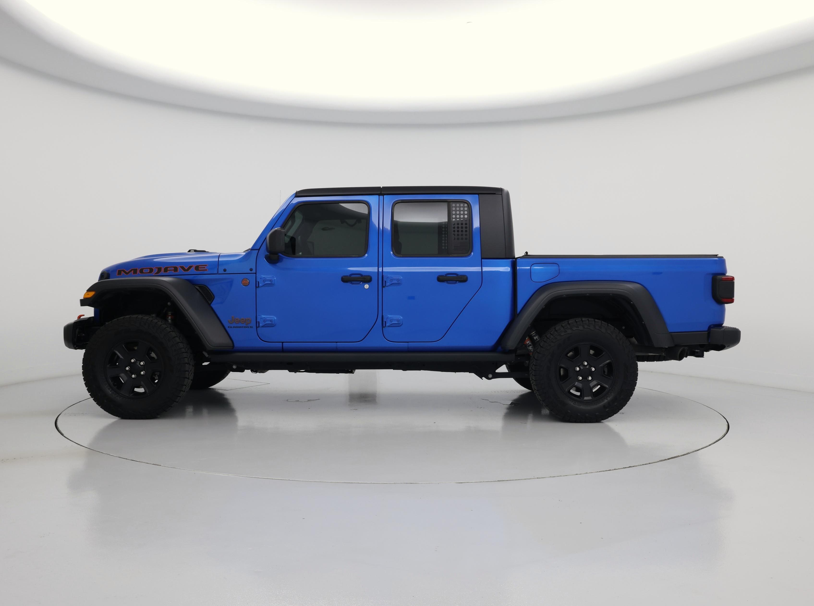 Thumbnail: 2023 Jeep Gladiator - 3