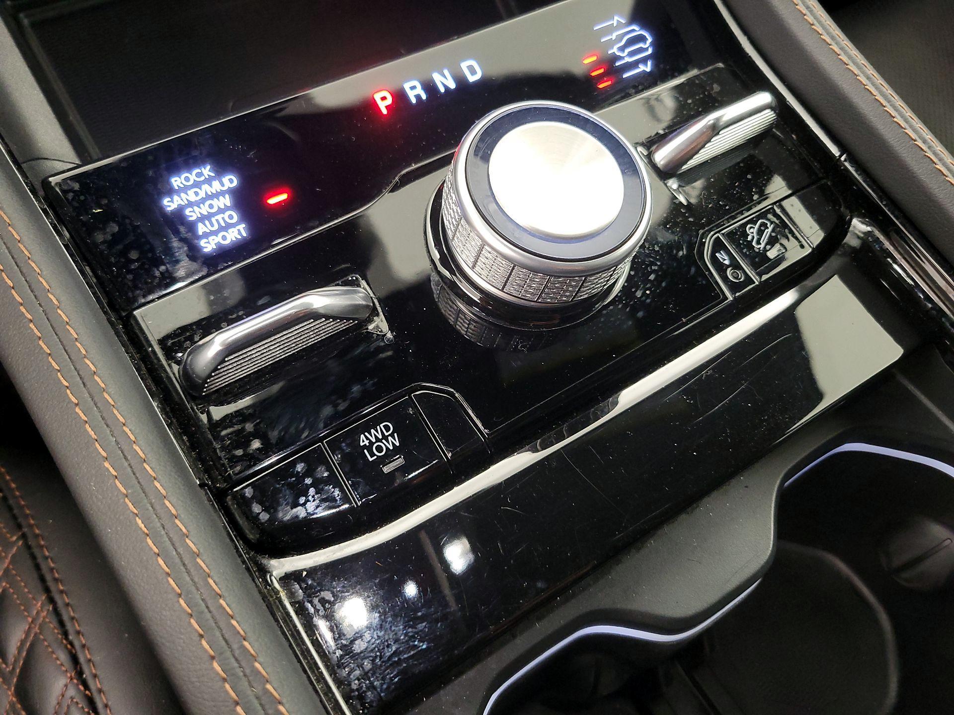 Thumbnail: 2023 Jeep Grand Cherokee - 18