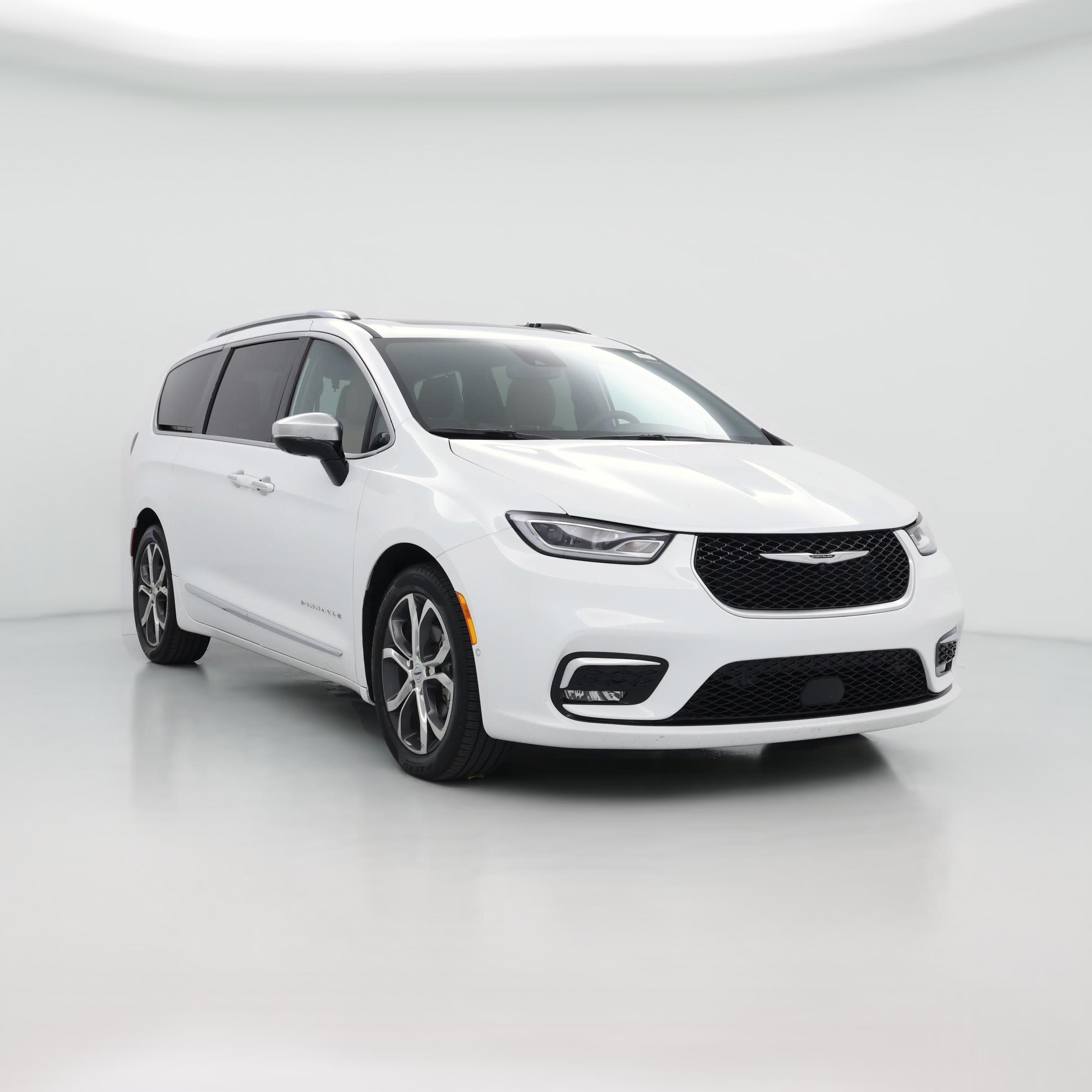 Thumbnail: 2023 Chrysler Pacifica - 1